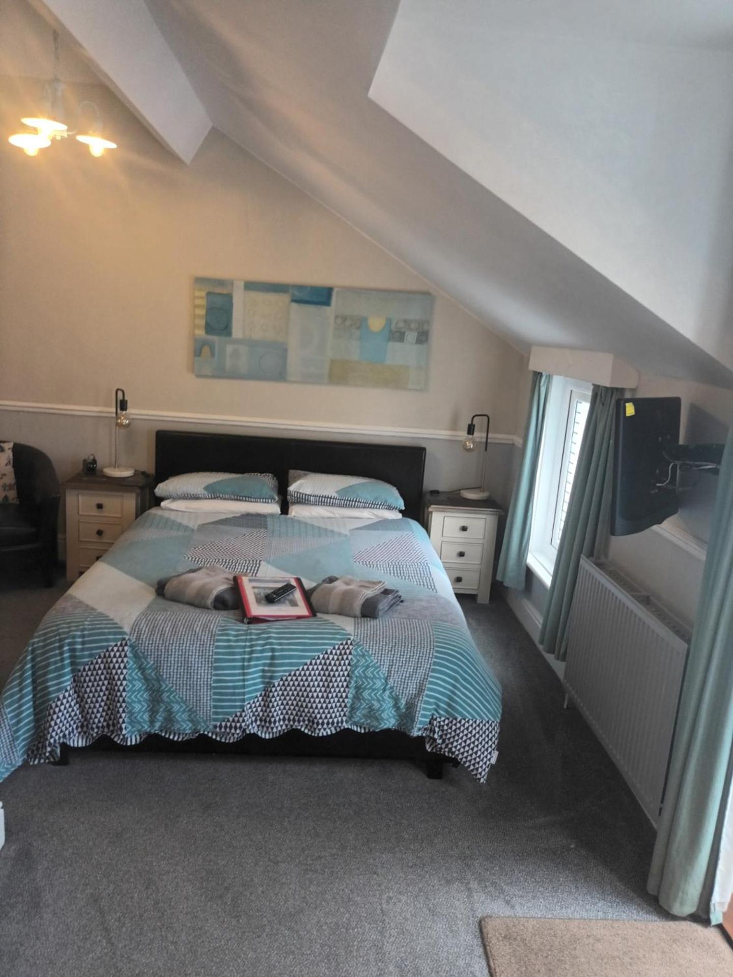 King Room with Balcony photo 3