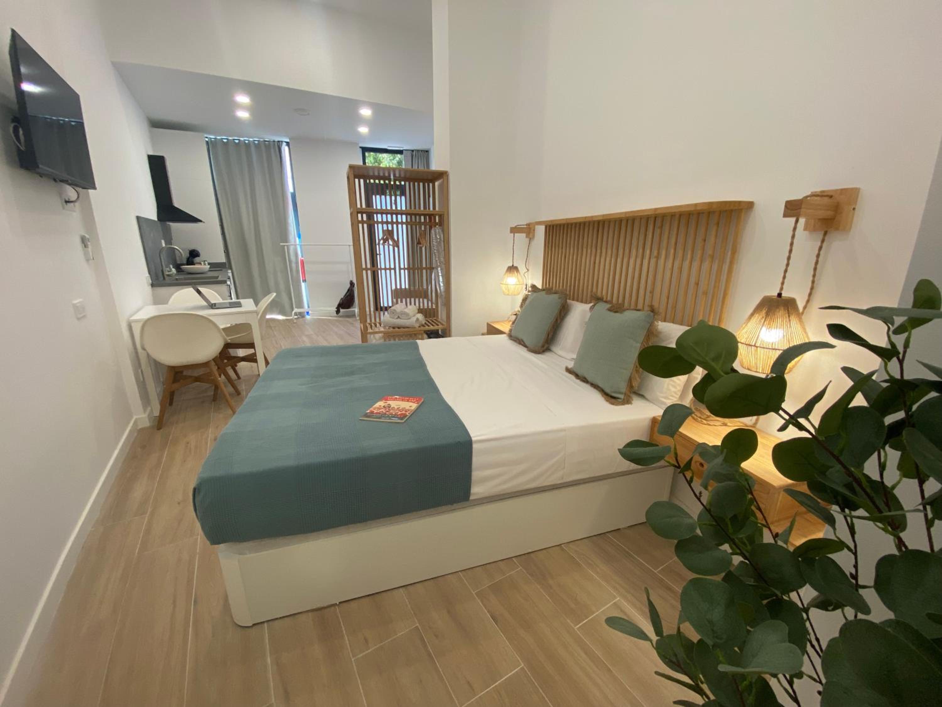 Estudio con sofá cama