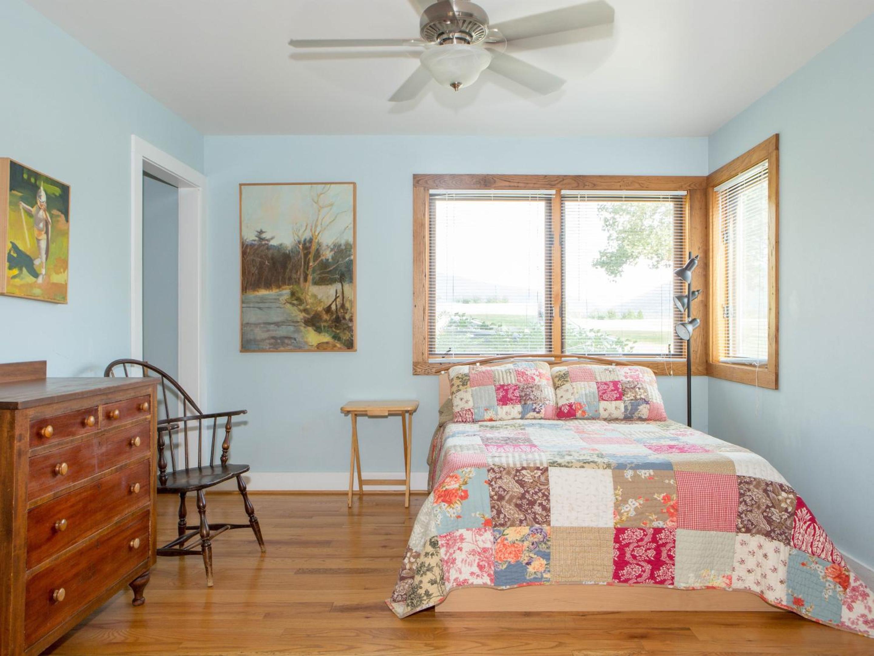 Two-Bedroom House photo 2