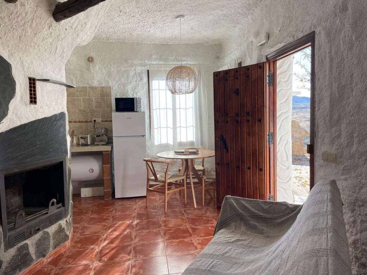 Apartment - Photo 8