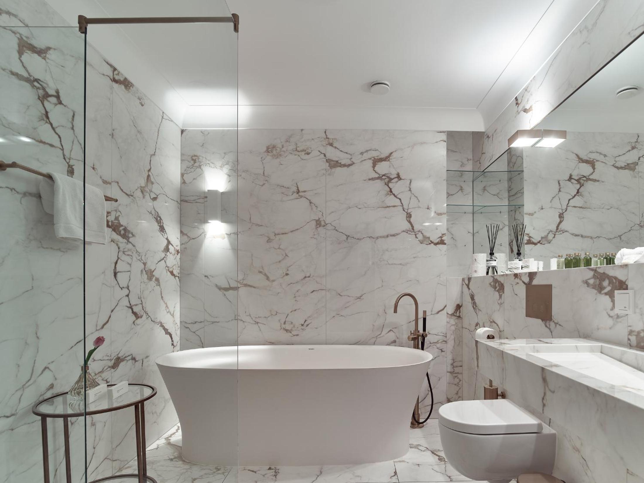 Executive King Suite photo 3