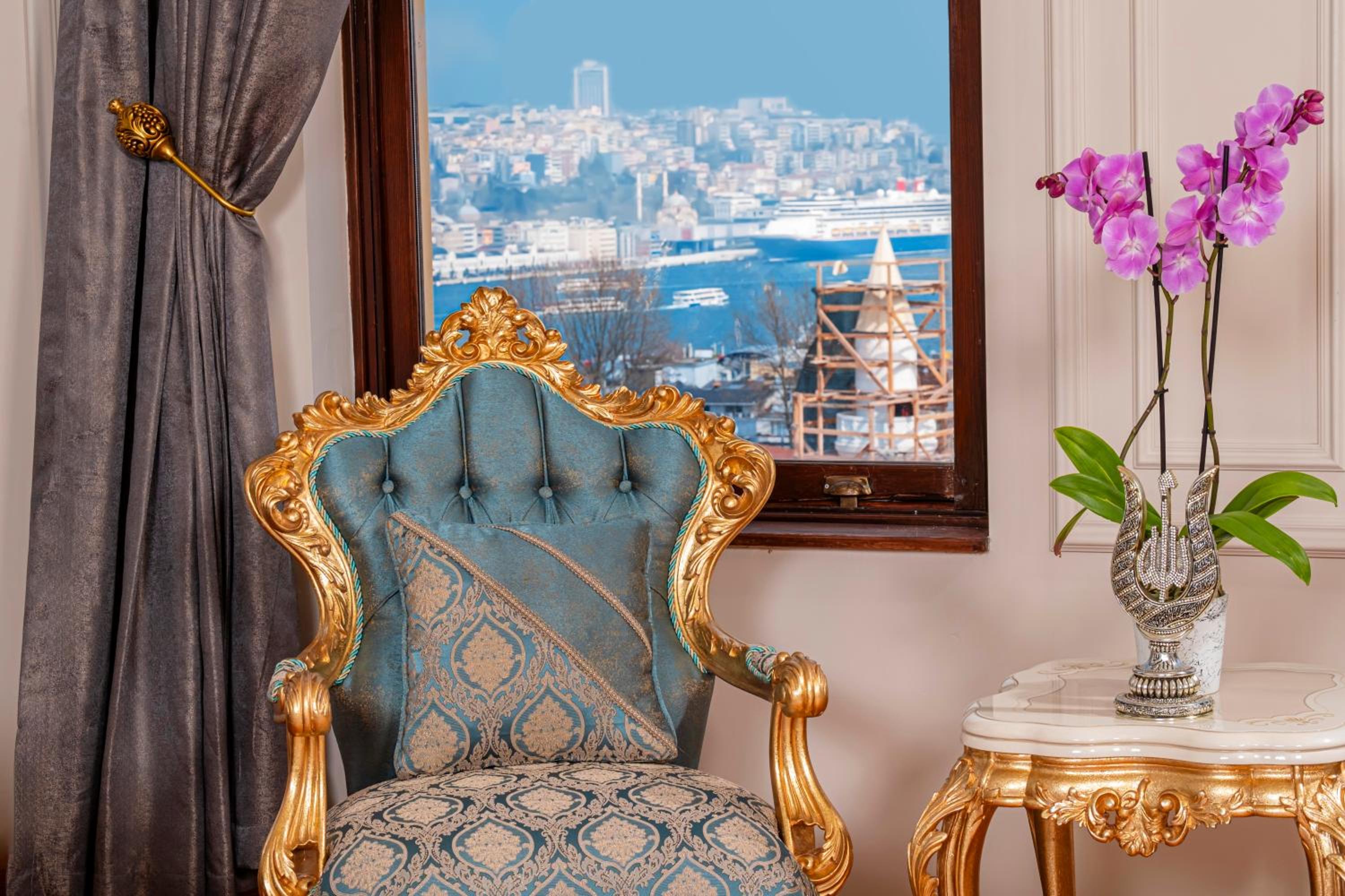 King Room with Sea View photo 2