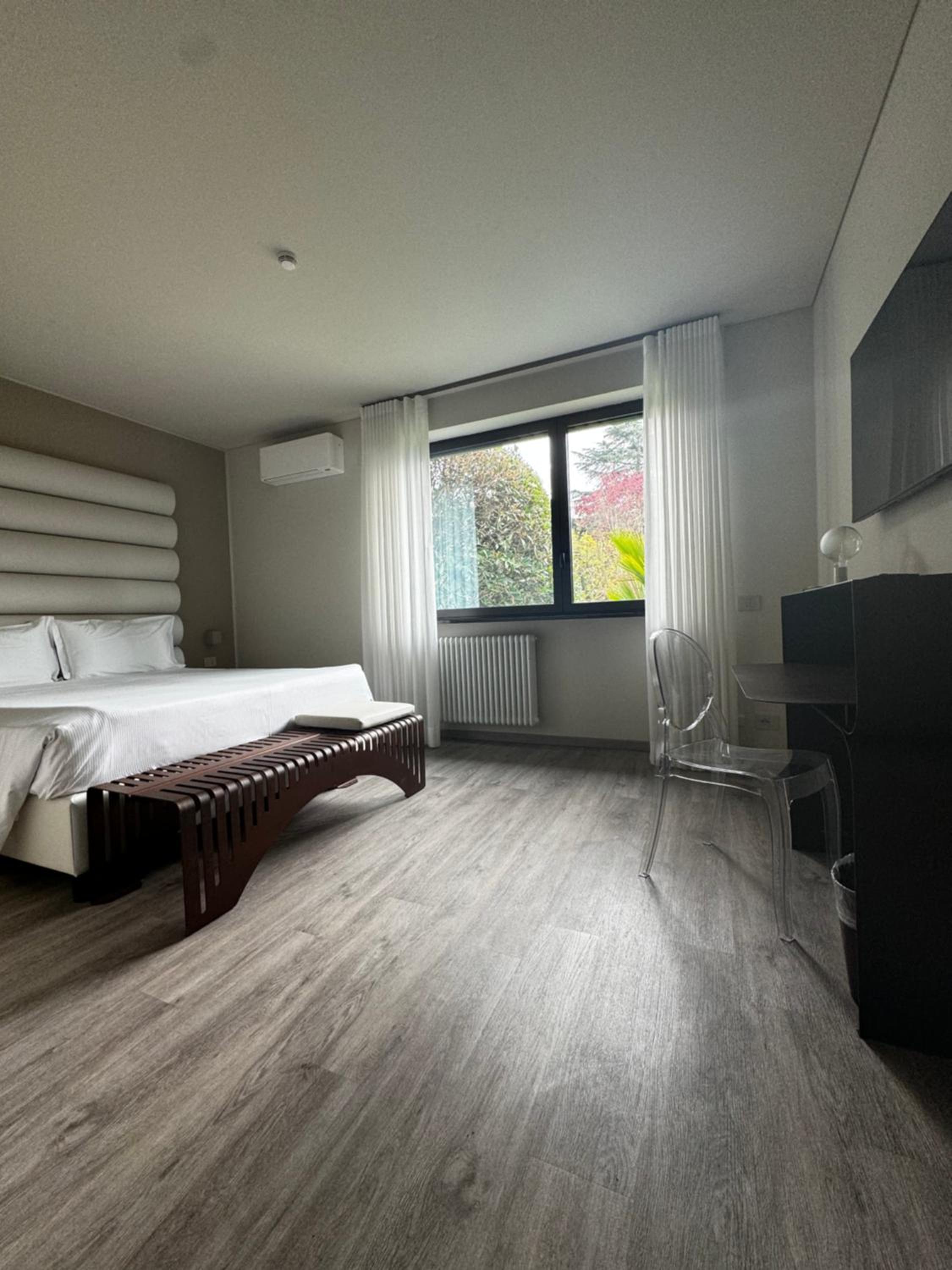 Double or Twin Room - Photo 1