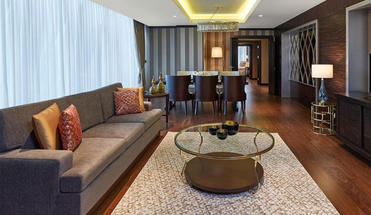 Presidential Suite with King Size Bed photo 2