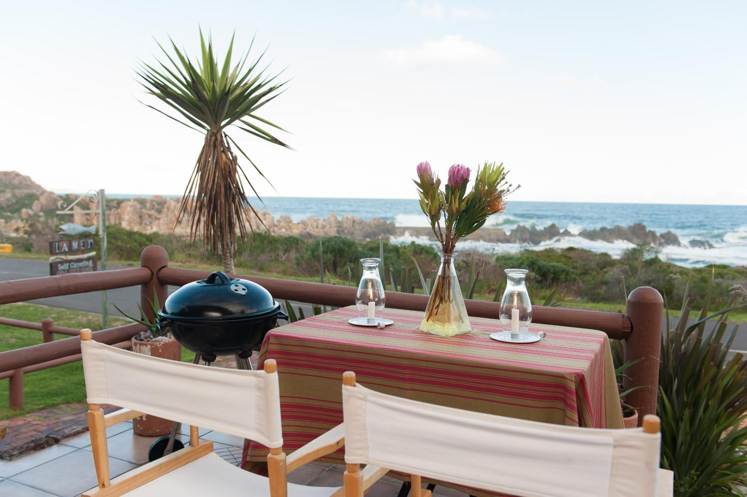 One-Bedroom Apartment - Sea Front - Photo 16