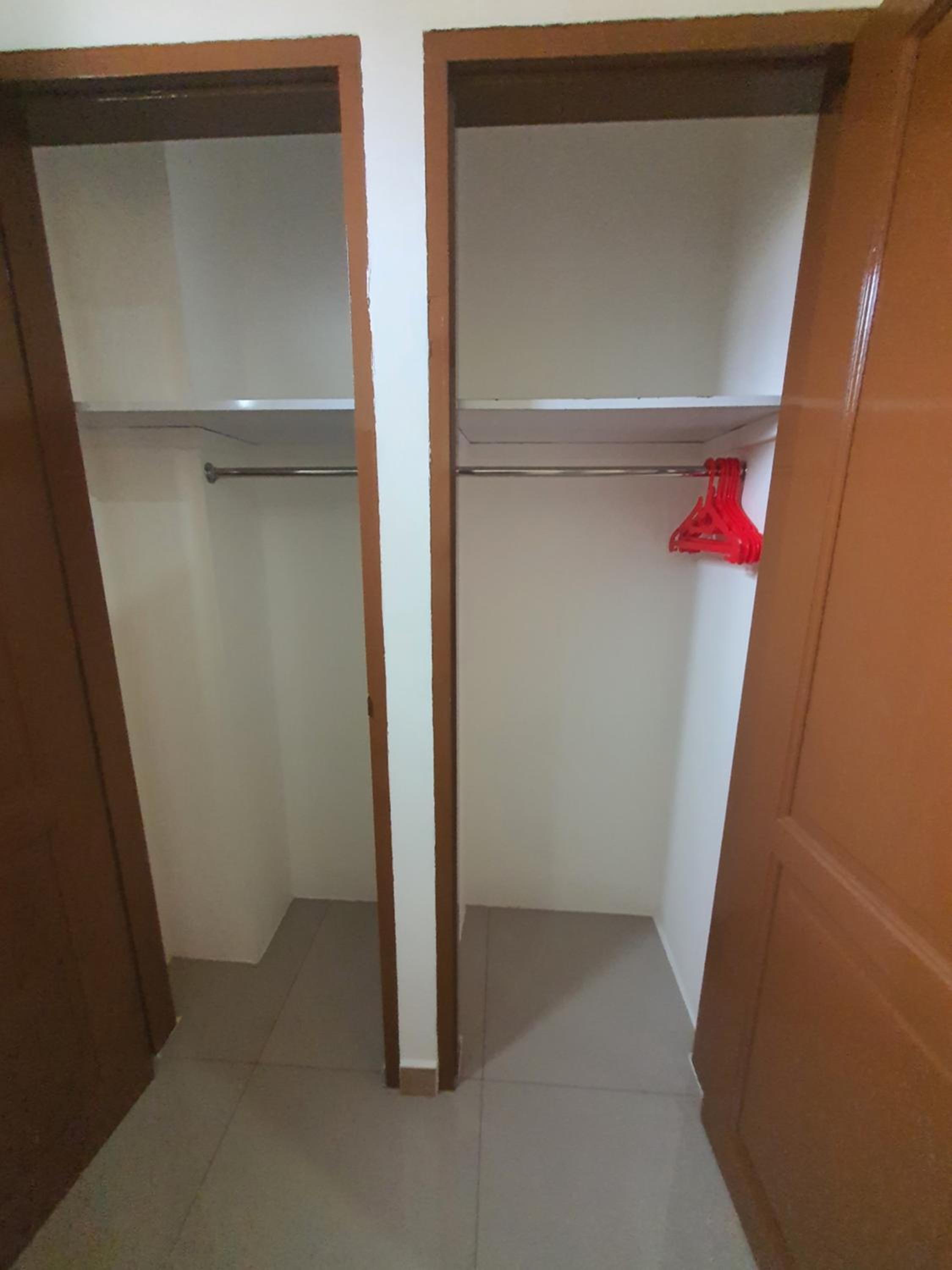 Twin Room - Photo 6
