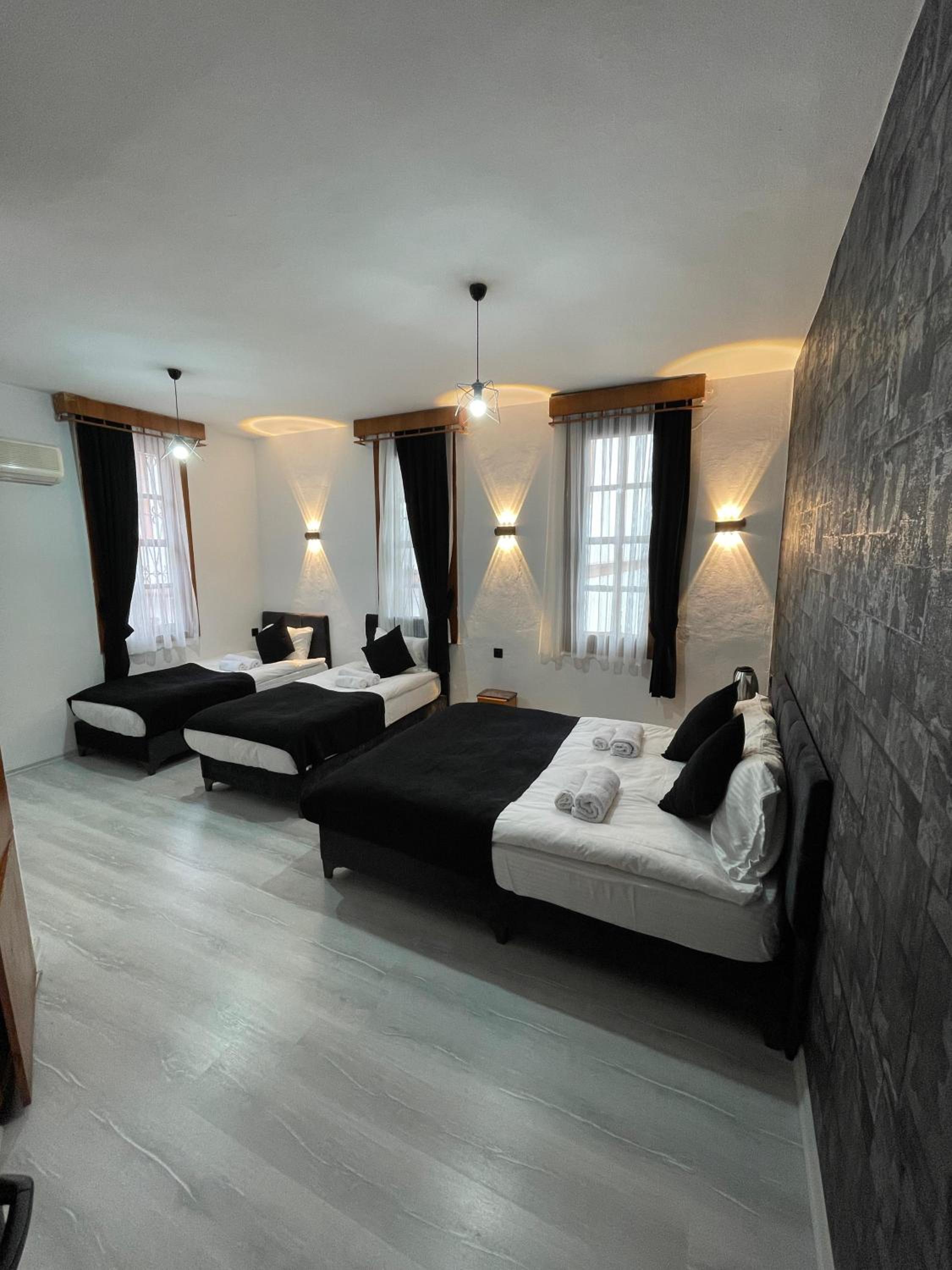 Quadruple Room with Bathroom