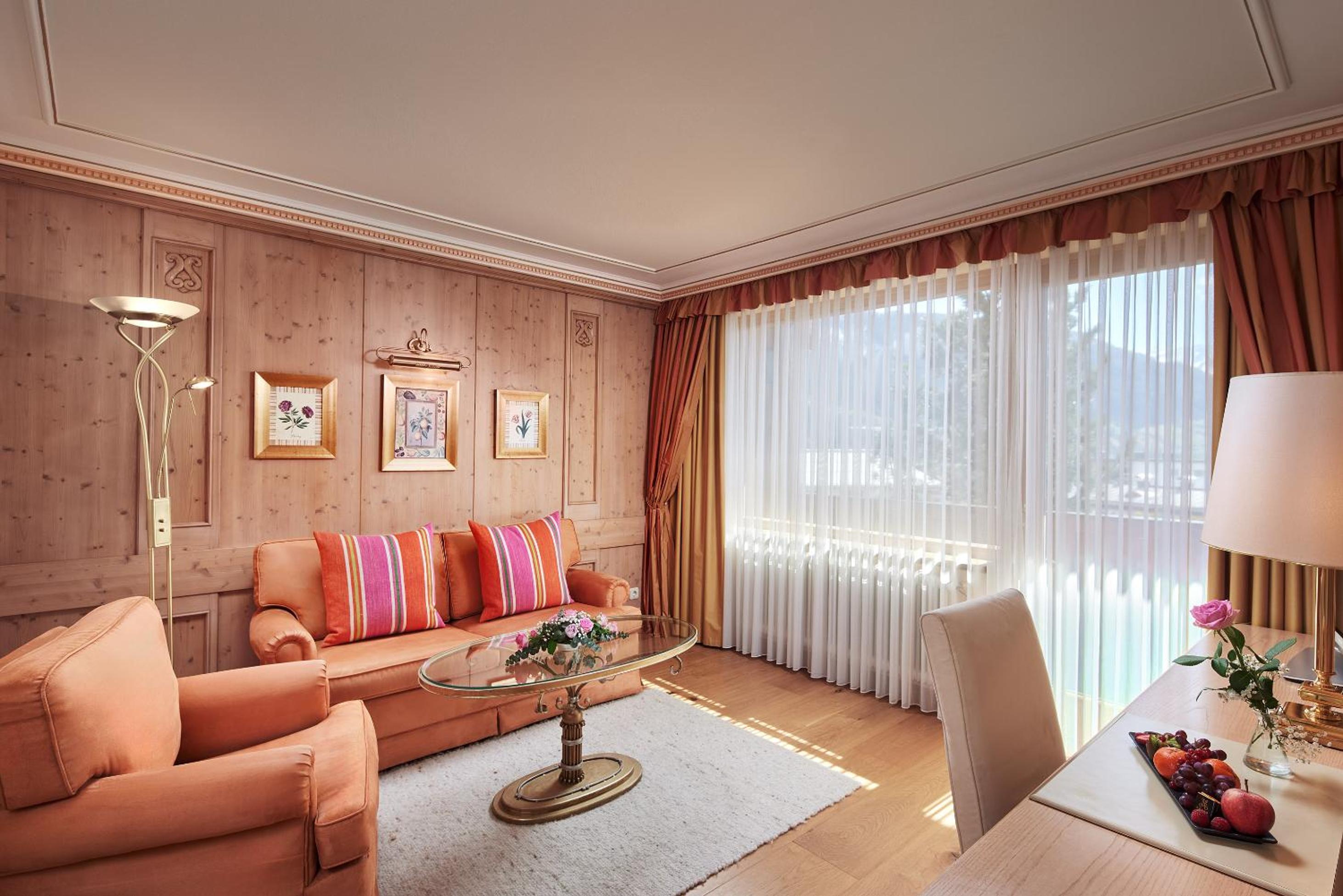 Suite photo 1