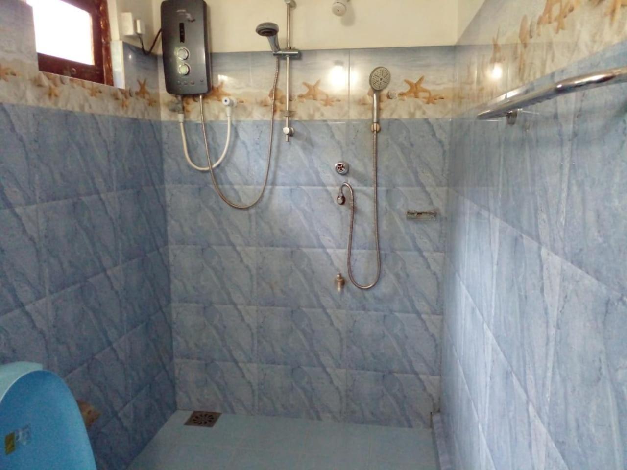 Two-Bedroom House photo 3