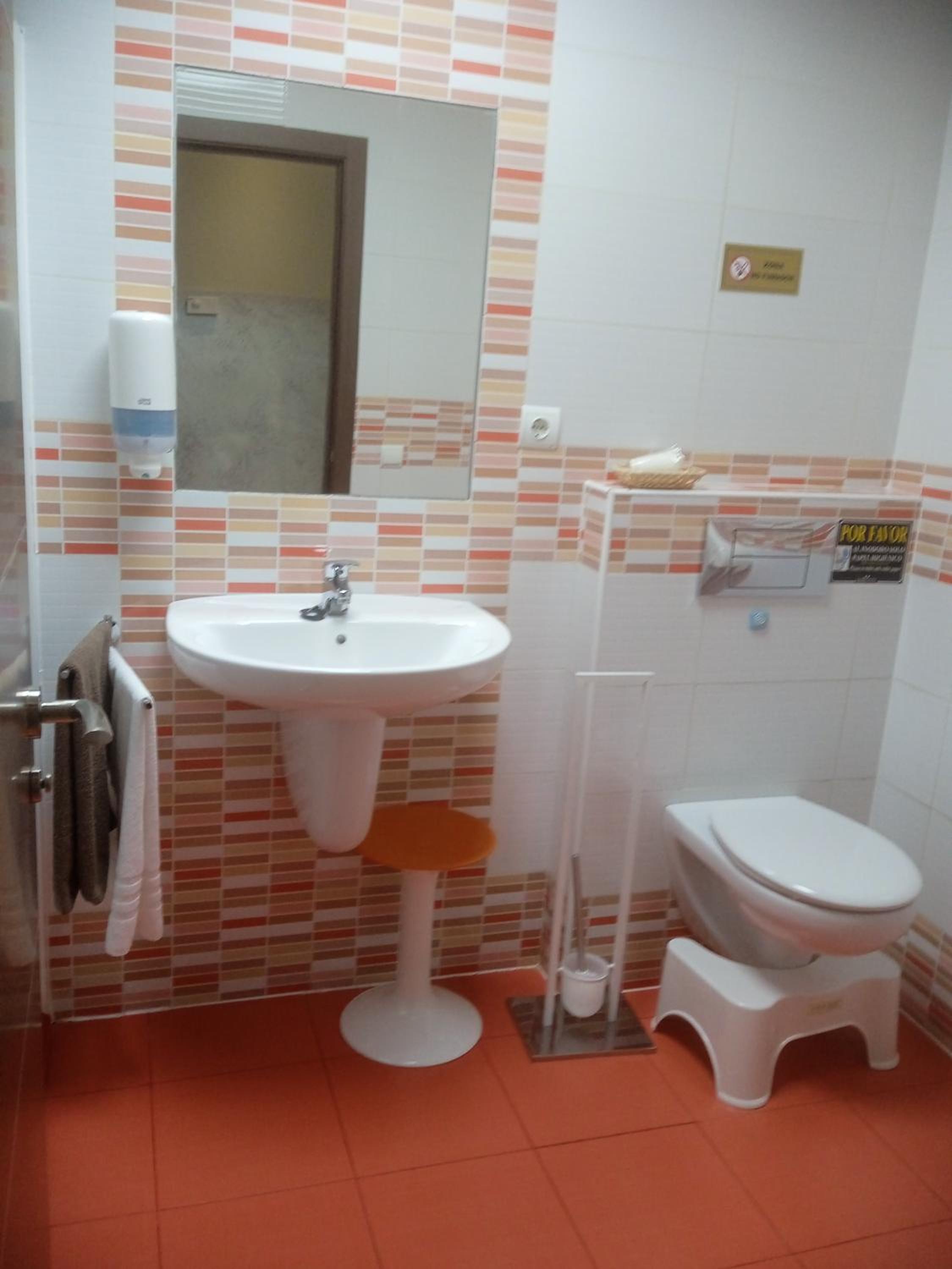 Standard Double or Twin Room photo 2