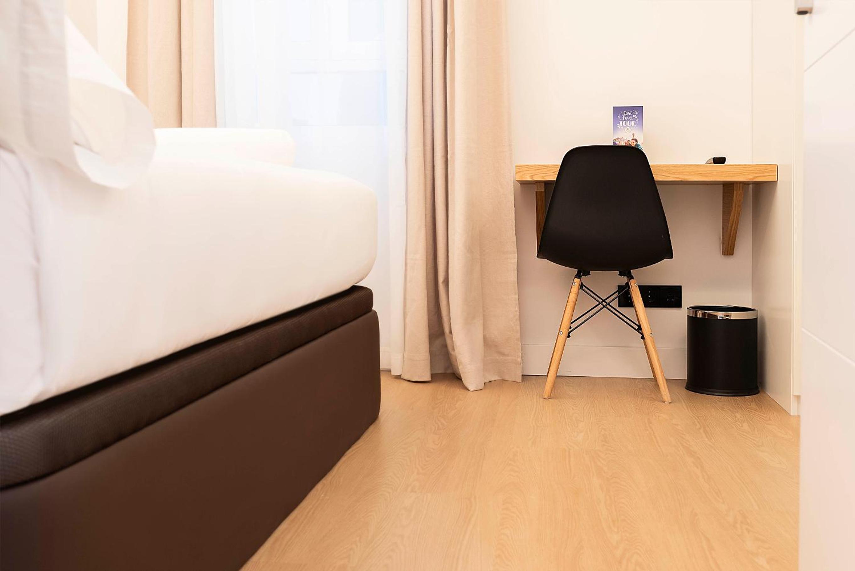 Deluxe Single Room photo 2