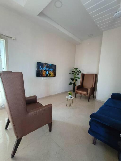 Three-Bedroom Villa photo 1