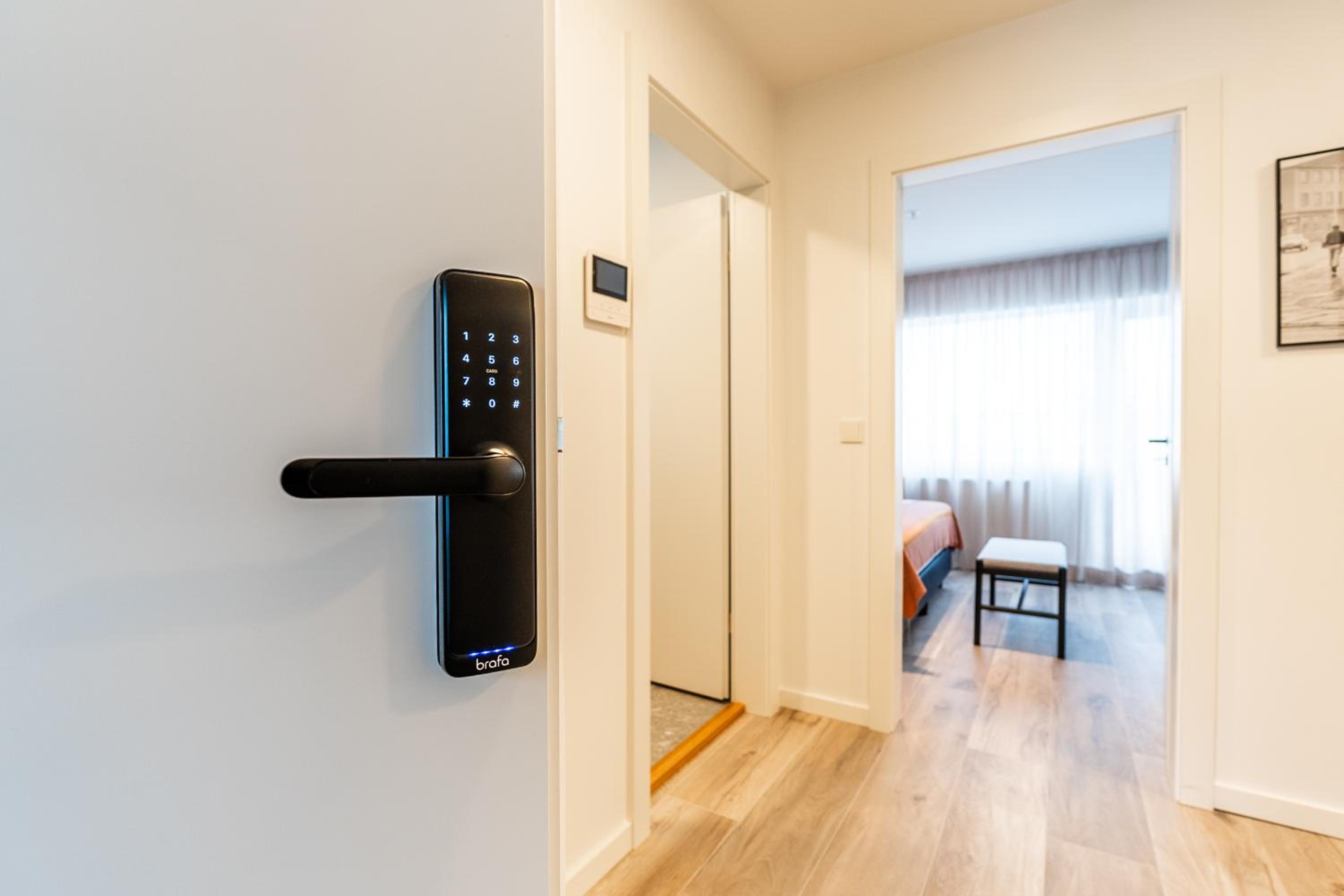 Superior One Bedroom Apartment