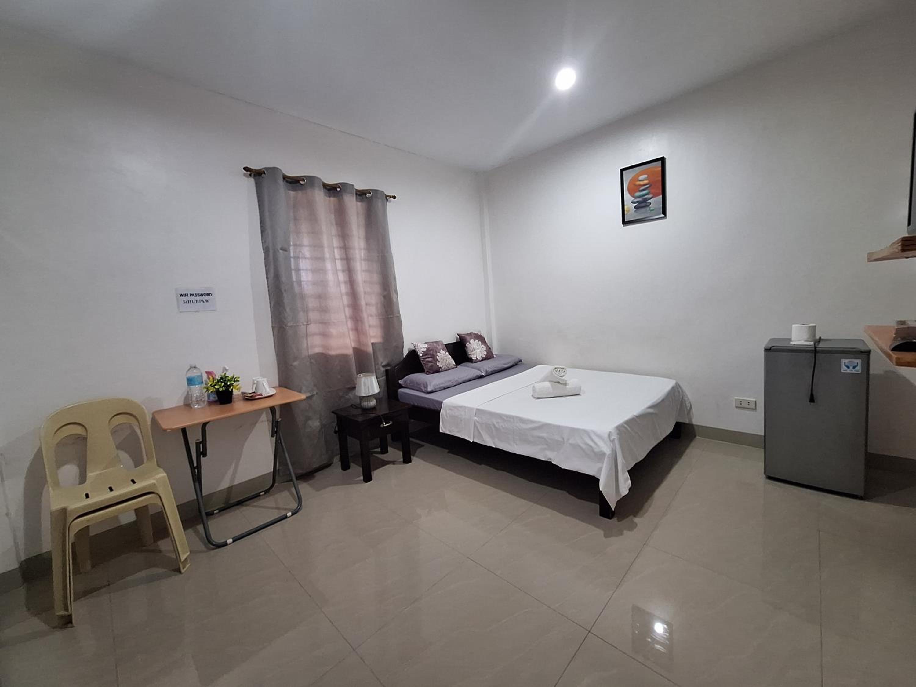 Deluxe Double Room with Balcony photo 1