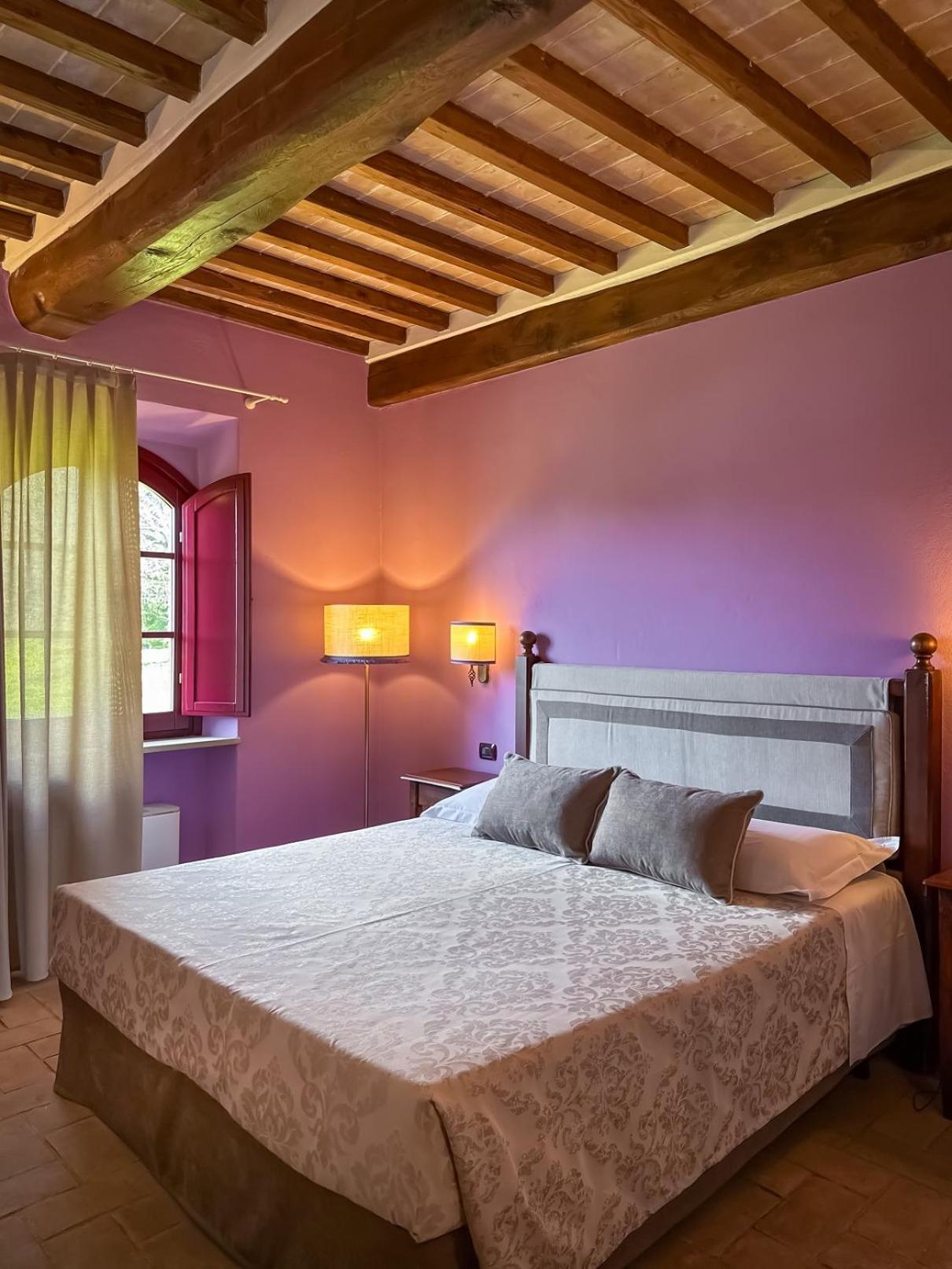 Two-Bedroom Apartment (5 Adults)