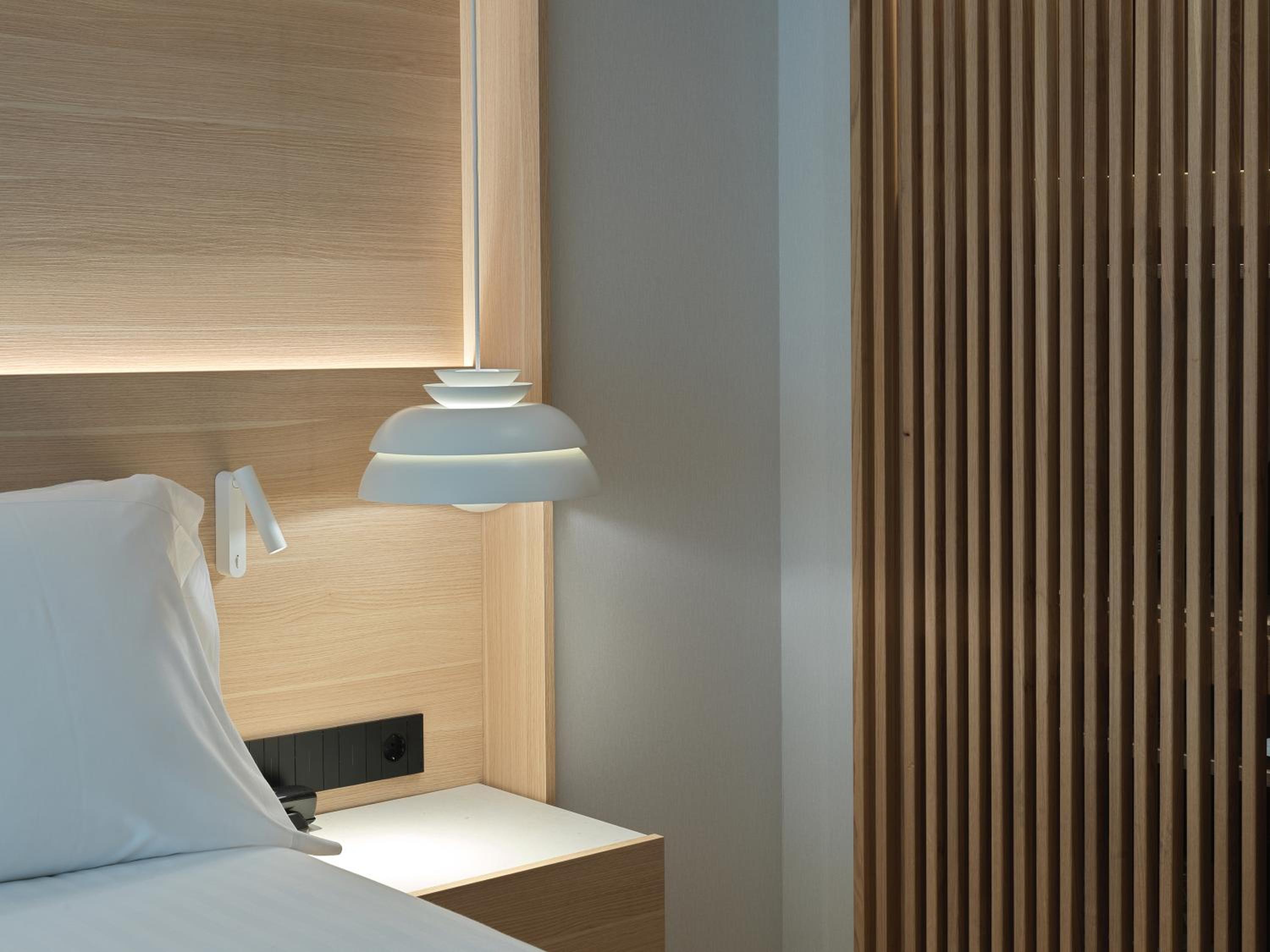 Double or Twin Room - Photo 6