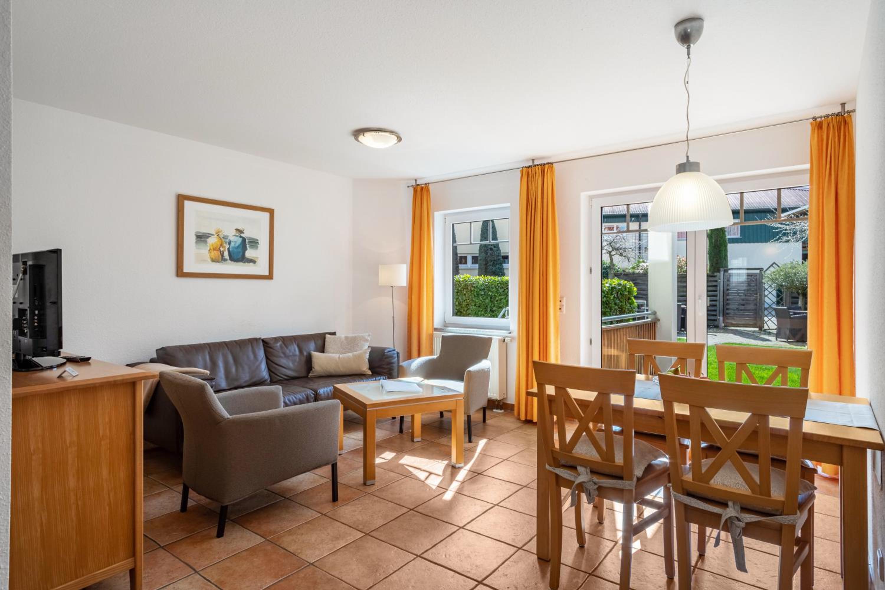 Two-Bedroom Deluxe Apartment with Garden View