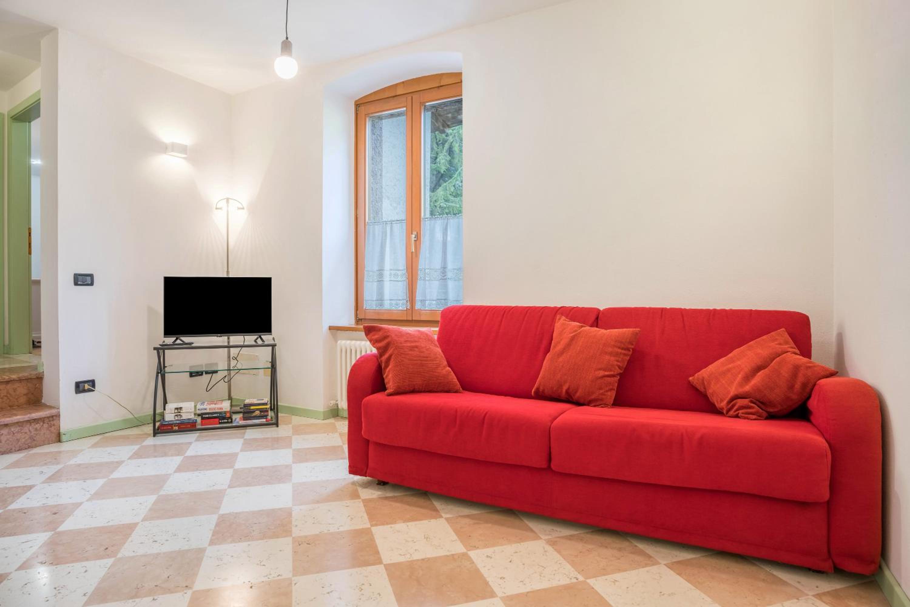 Two-Bedroom Deluxe Apartment with Garden View photo 2