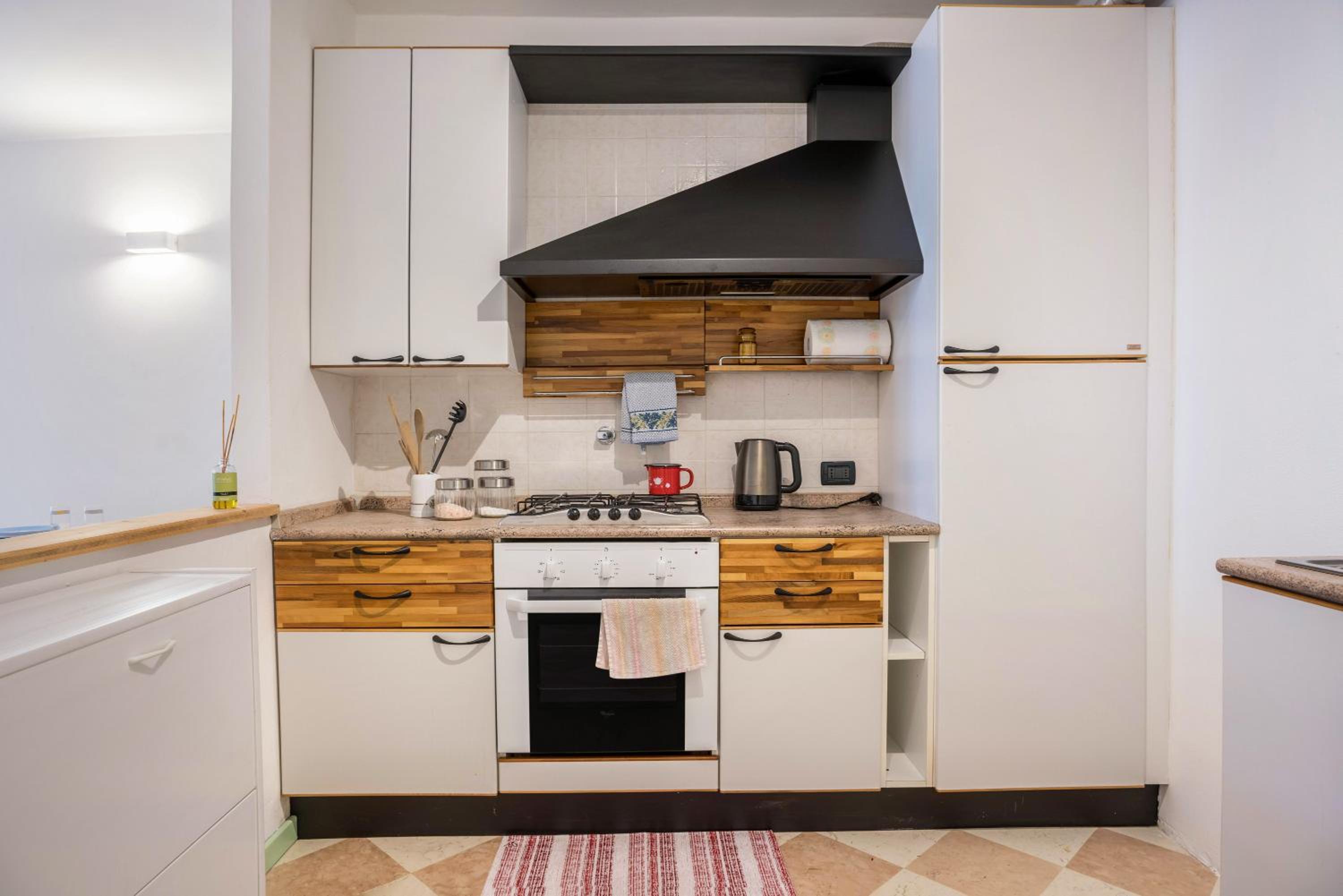 Two-Bedroom Deluxe Apartment with Garden View photo 3
