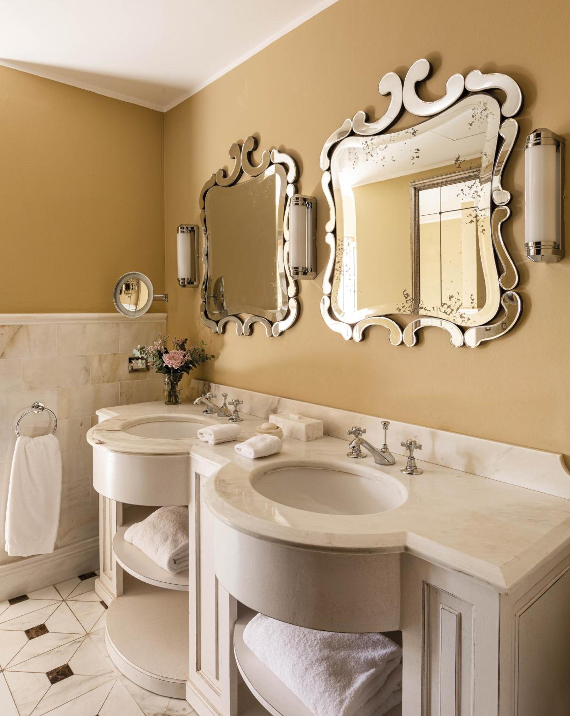 Superior Junior Suite