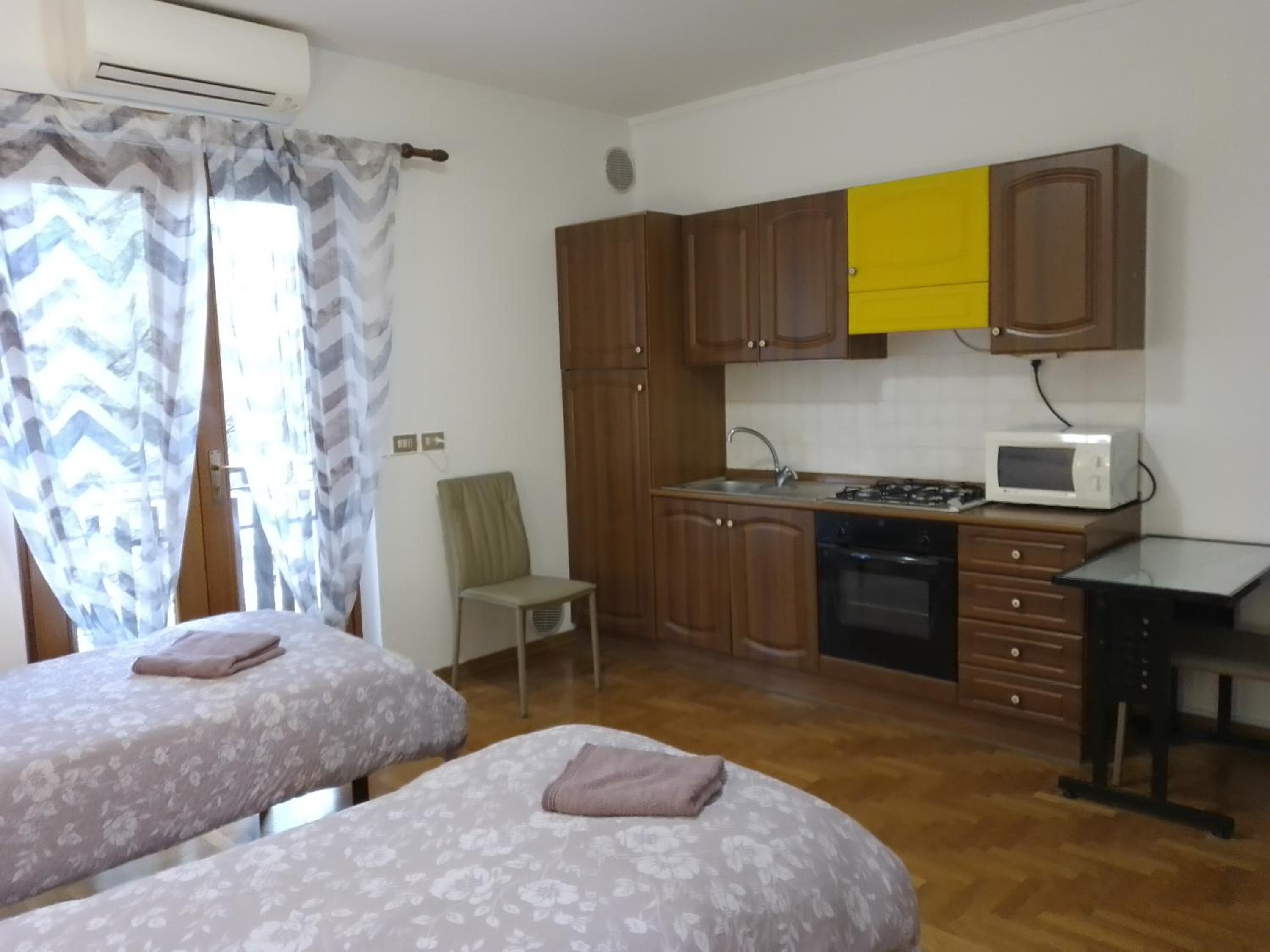 Three-Bedroom Deluxe Apartment - Garden View