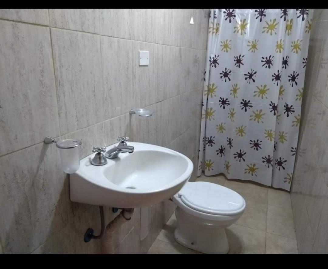 One-Bedroom House photo 3