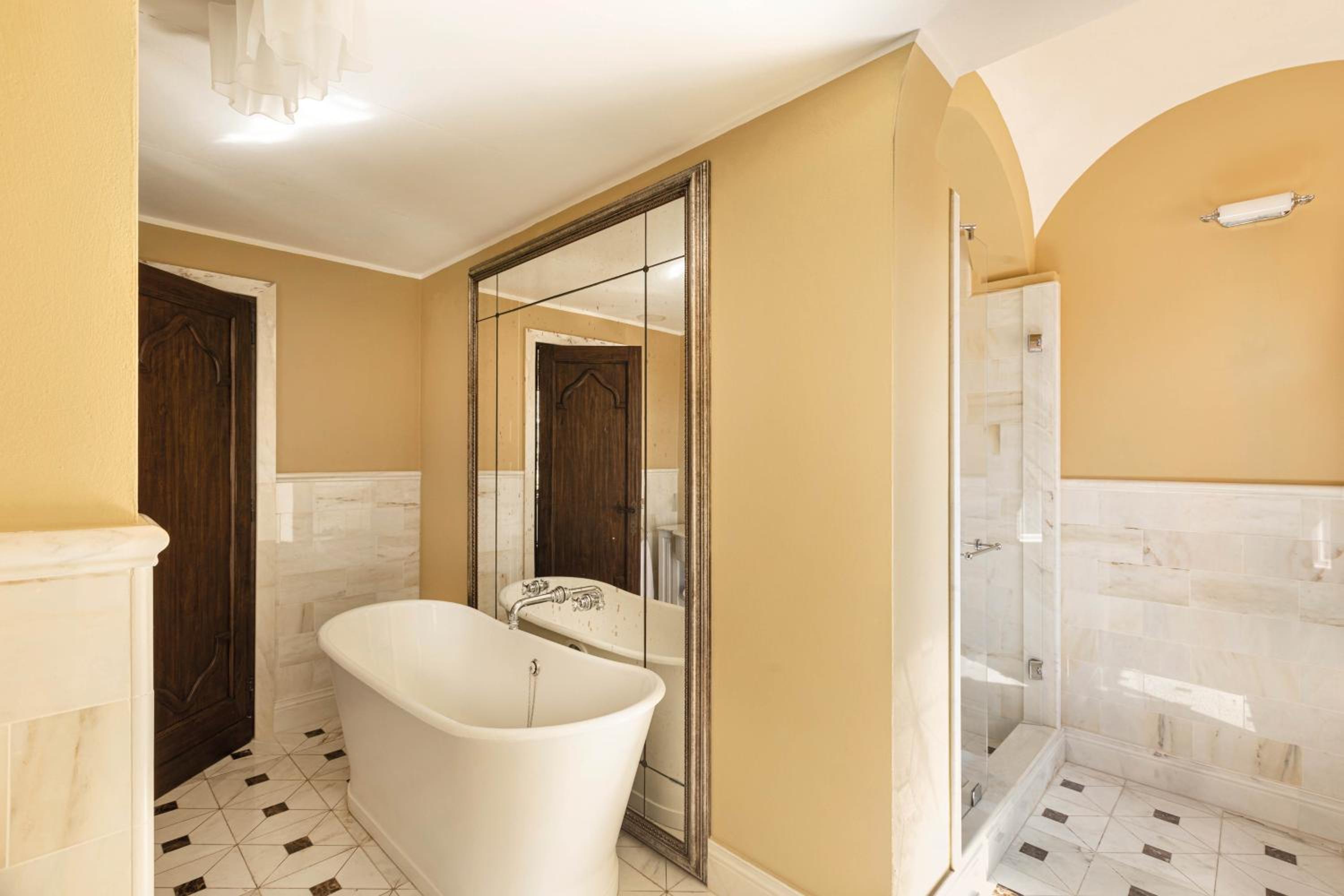Superior Junior Suite