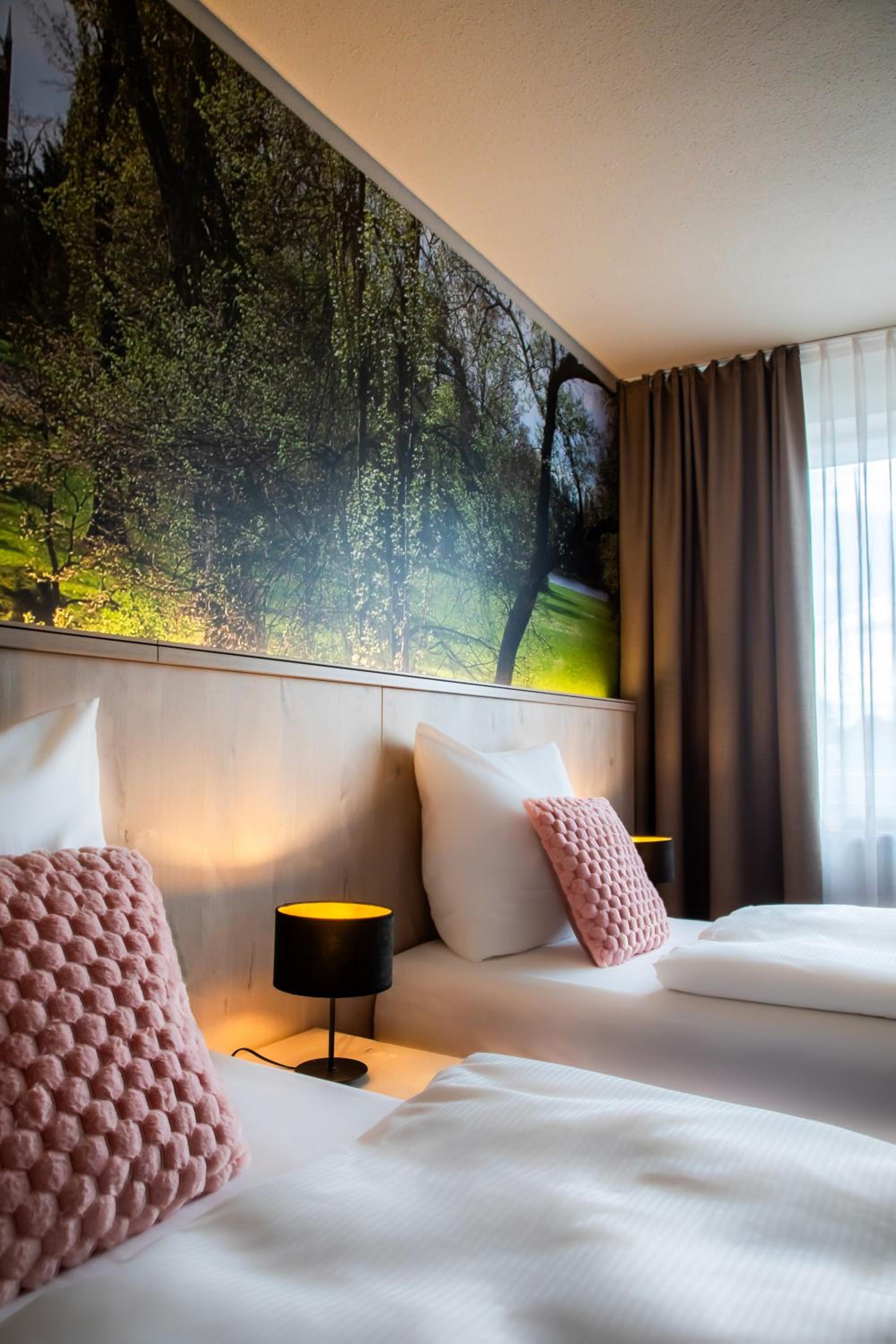 Double or Twin Room photo 3