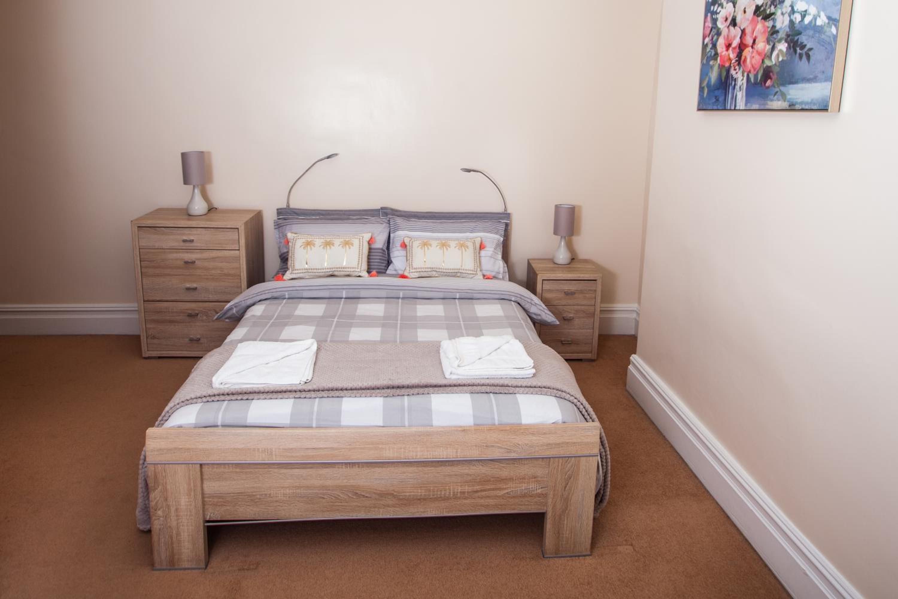 Double Room With Private Bathroom