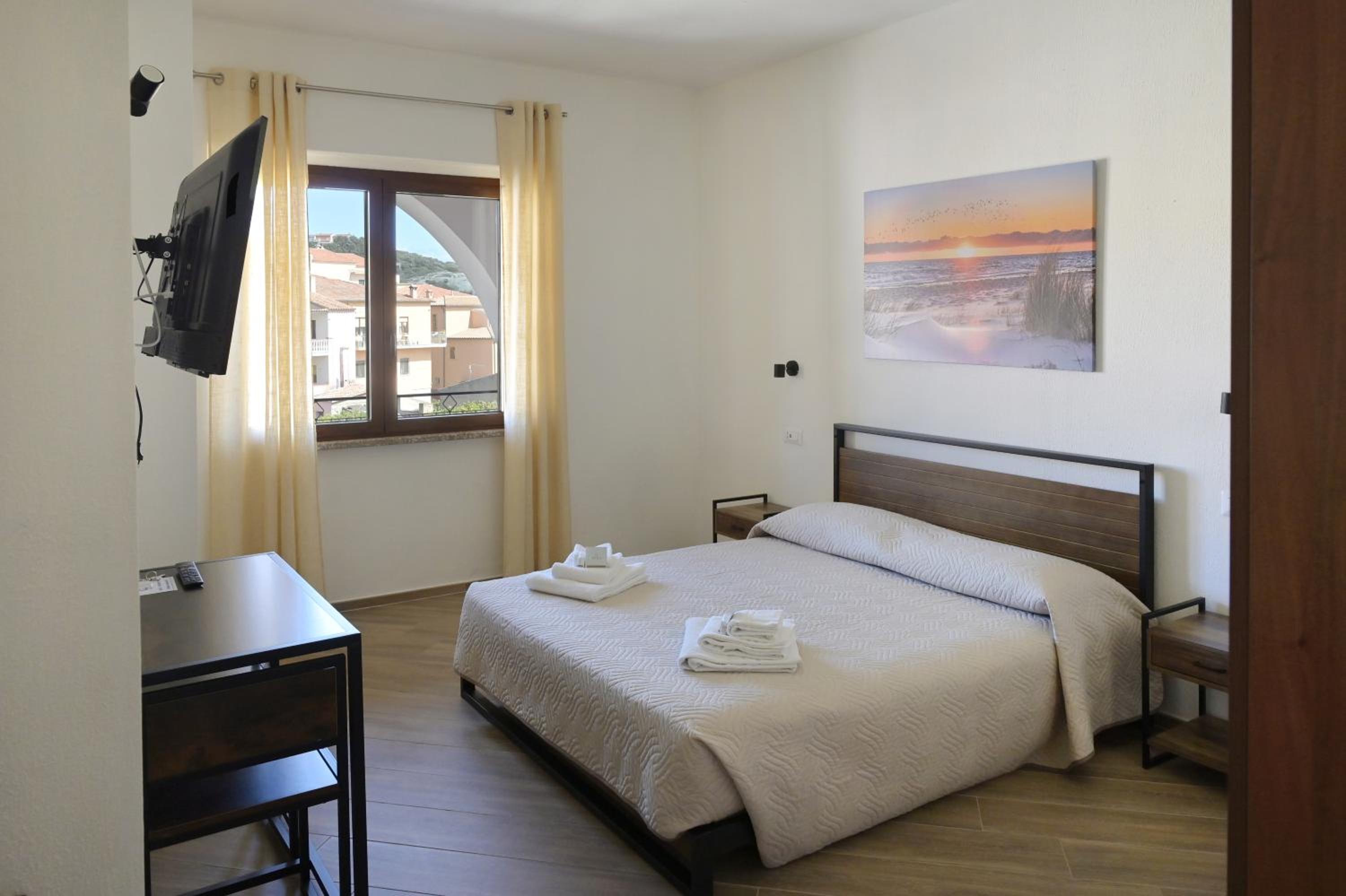 Deluxe Double Room photo 3