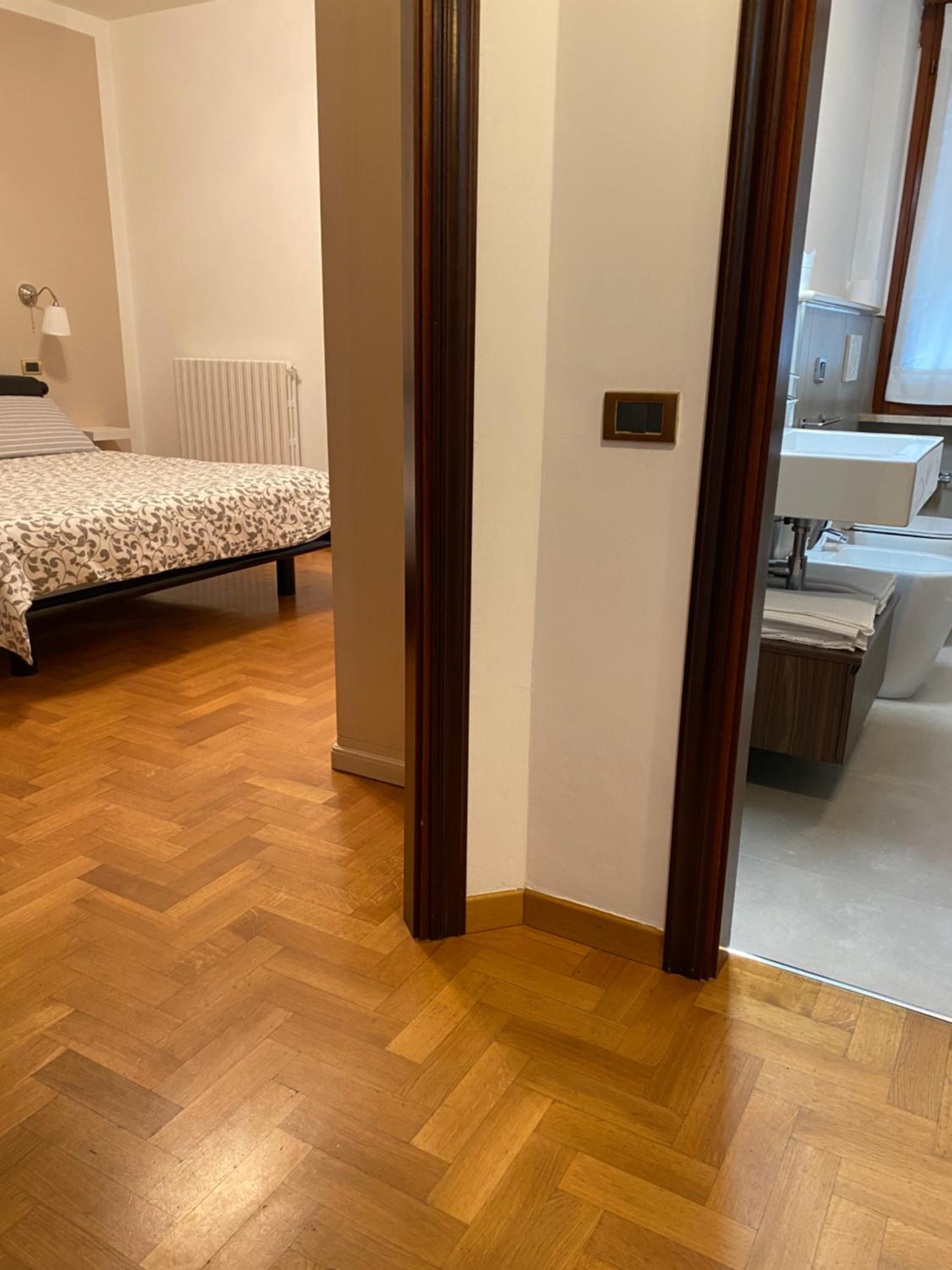 Standard Double Room photo 3