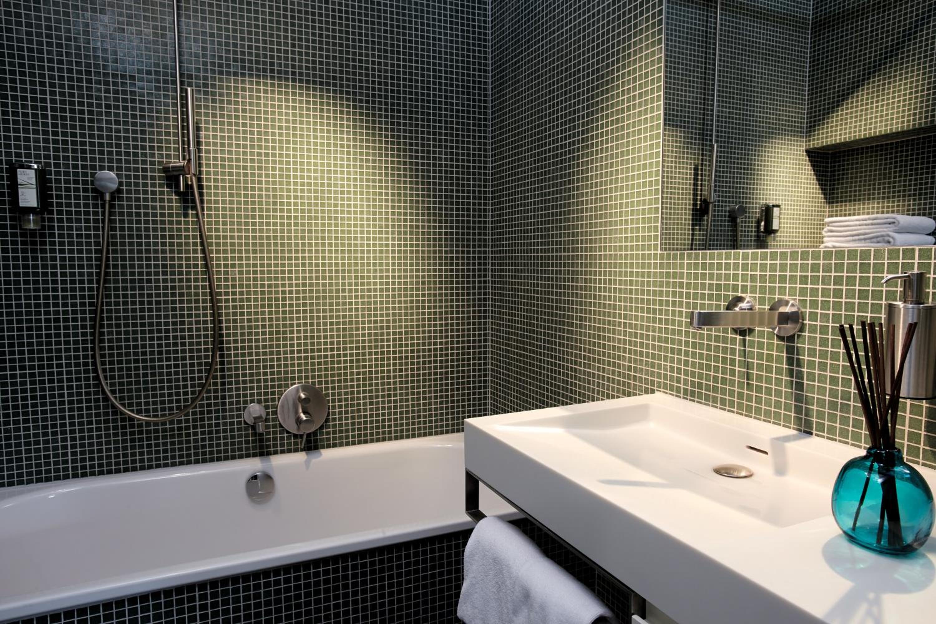 Double Room - Photo 2