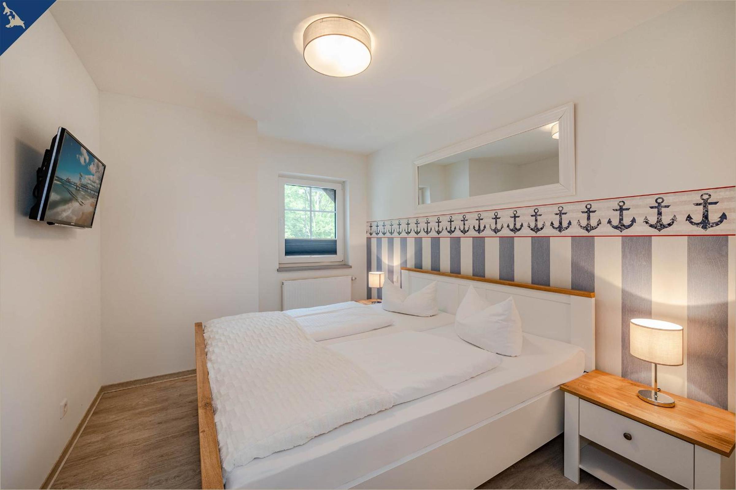 Apartment with Terrace photo 2