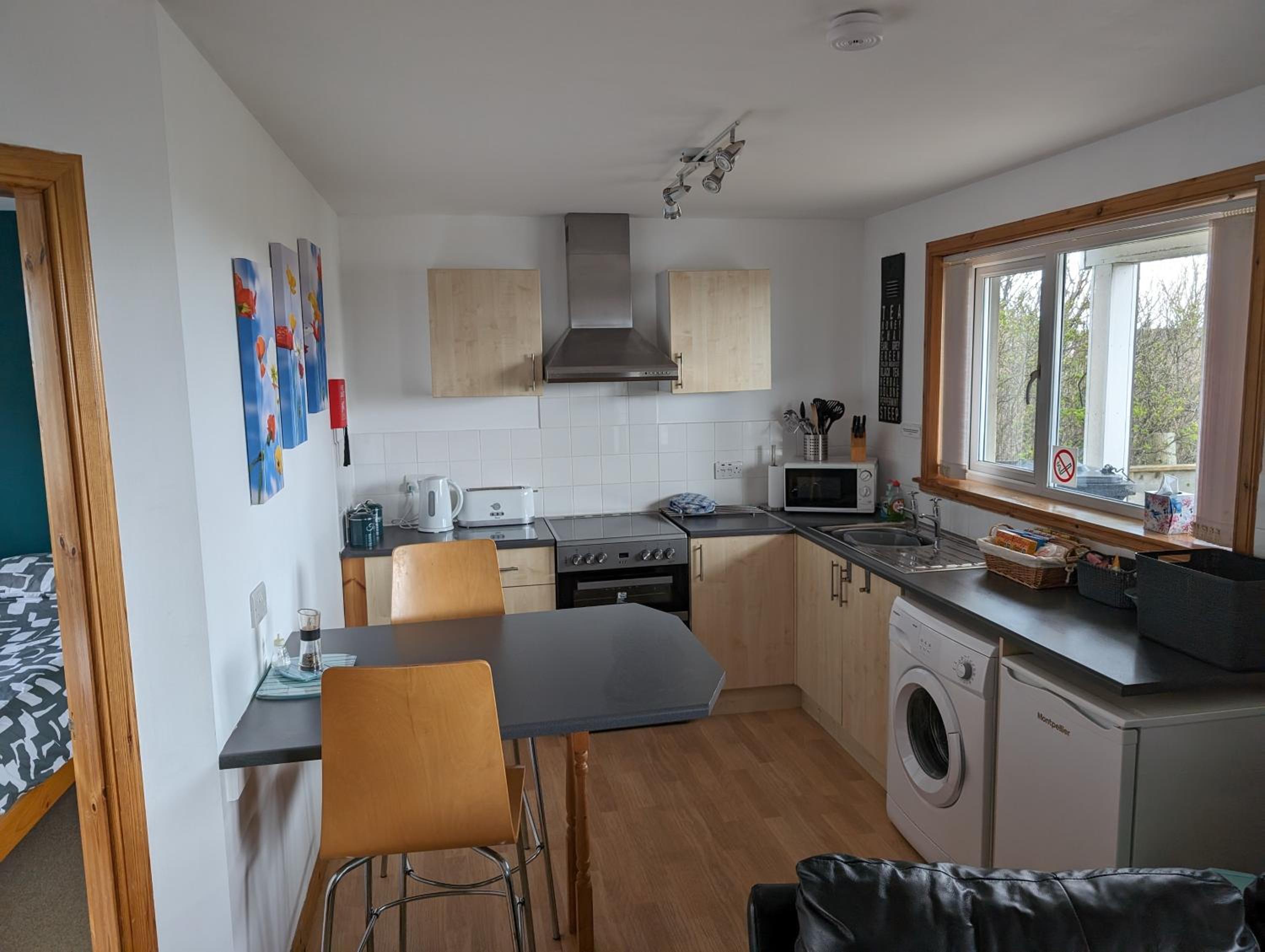 Apartment - Ground Floor photo 2