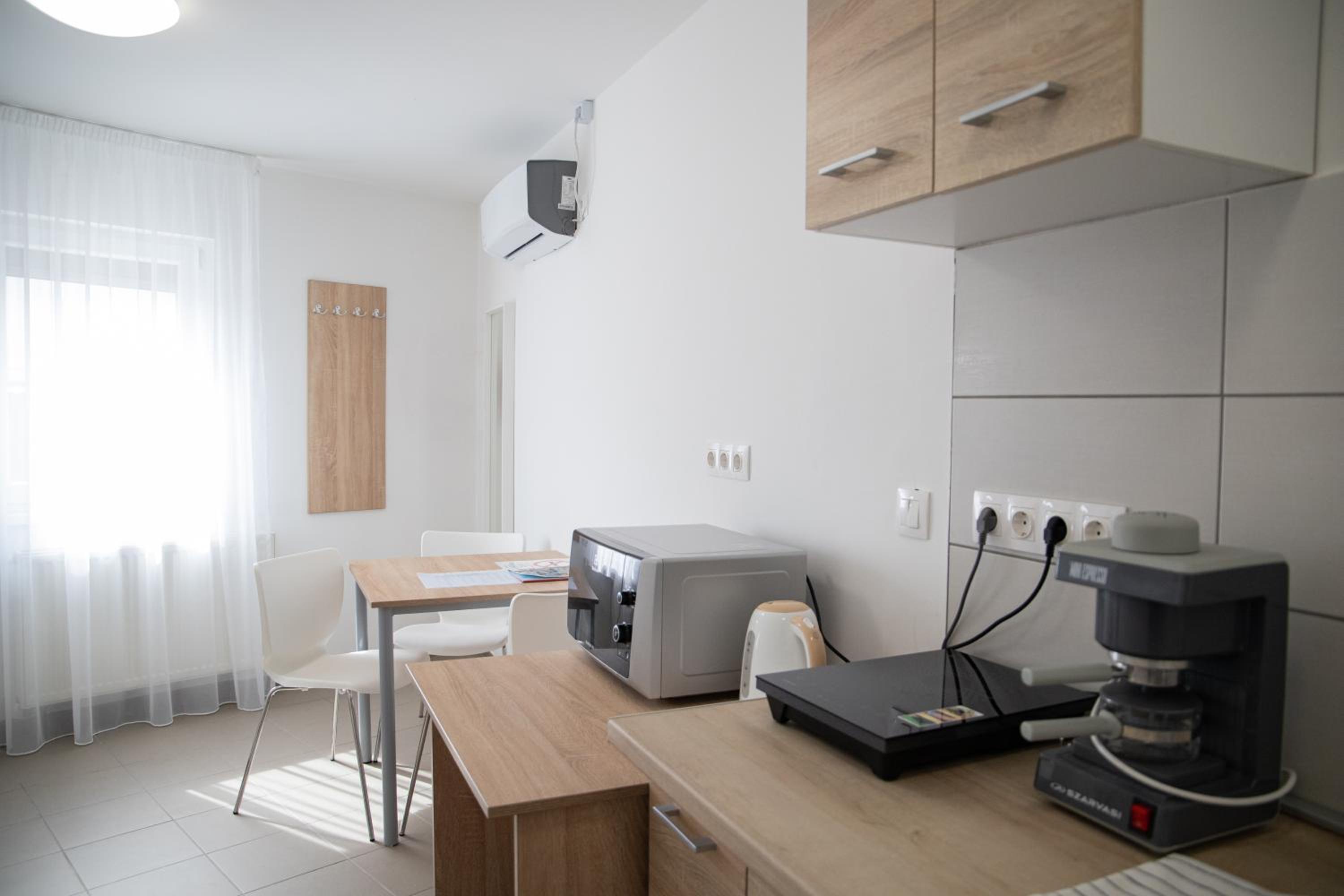 Studio Apartment photo 3