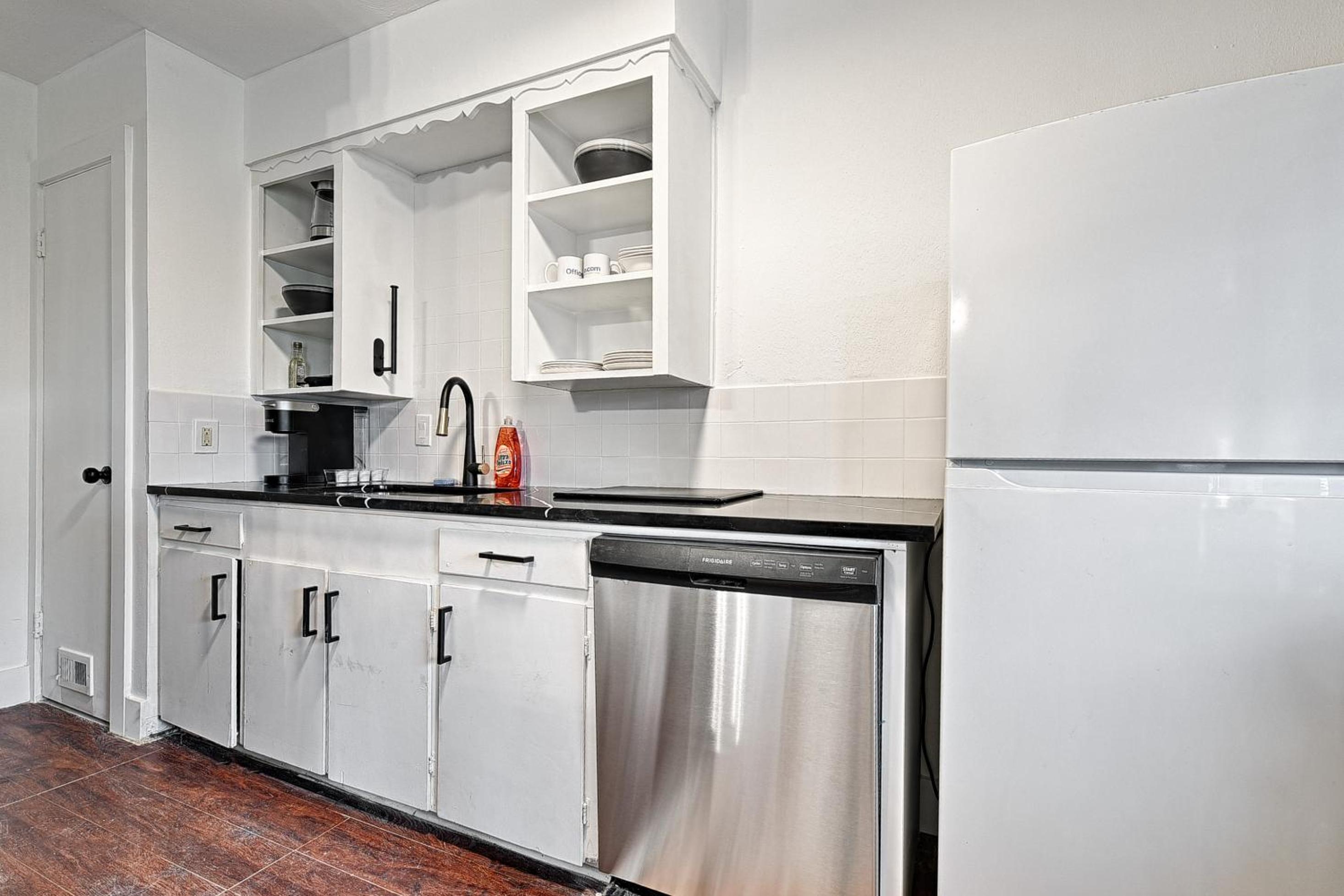 Superior Apartment - Photo 18