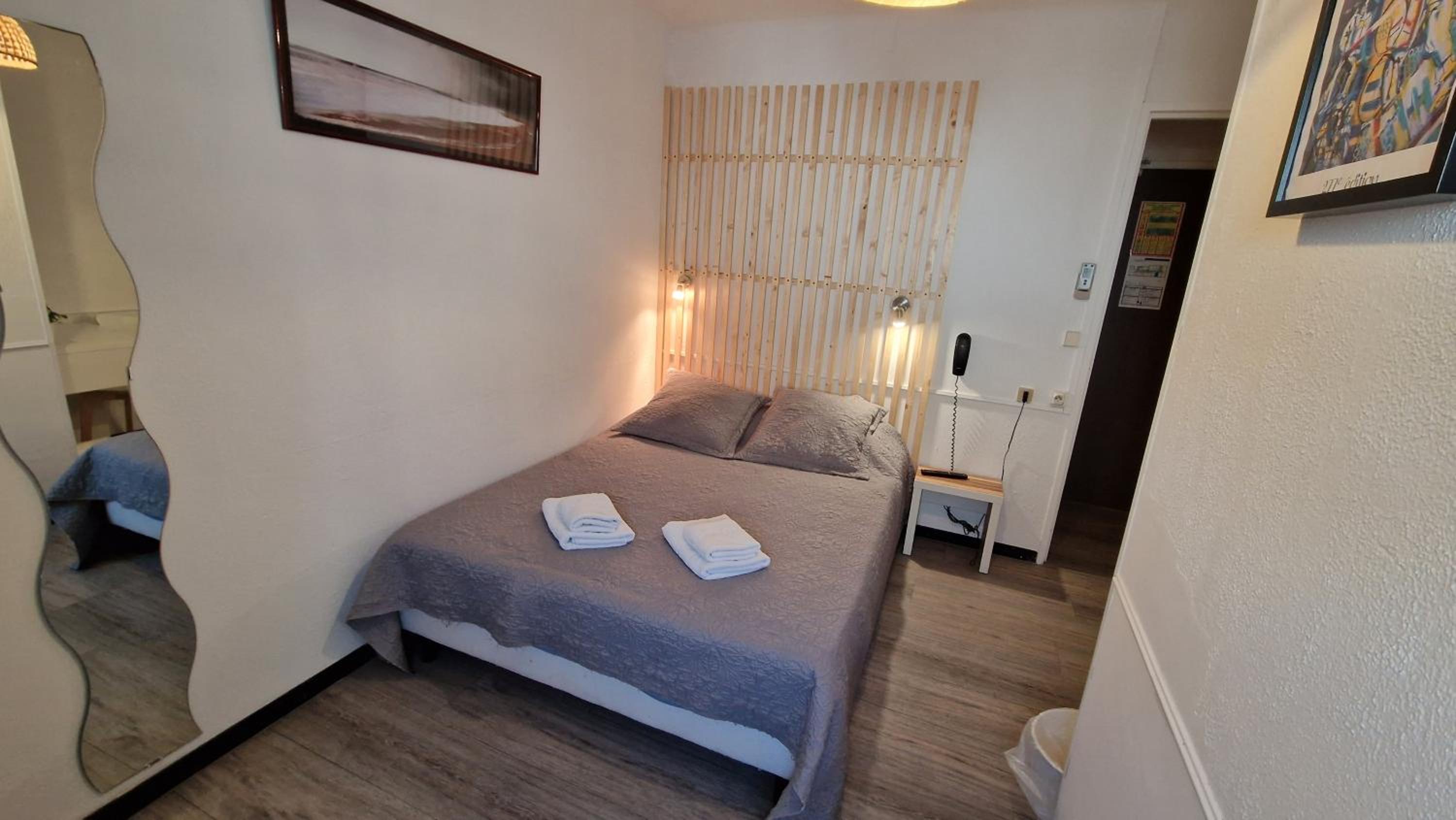 Standard Double Room photo 2