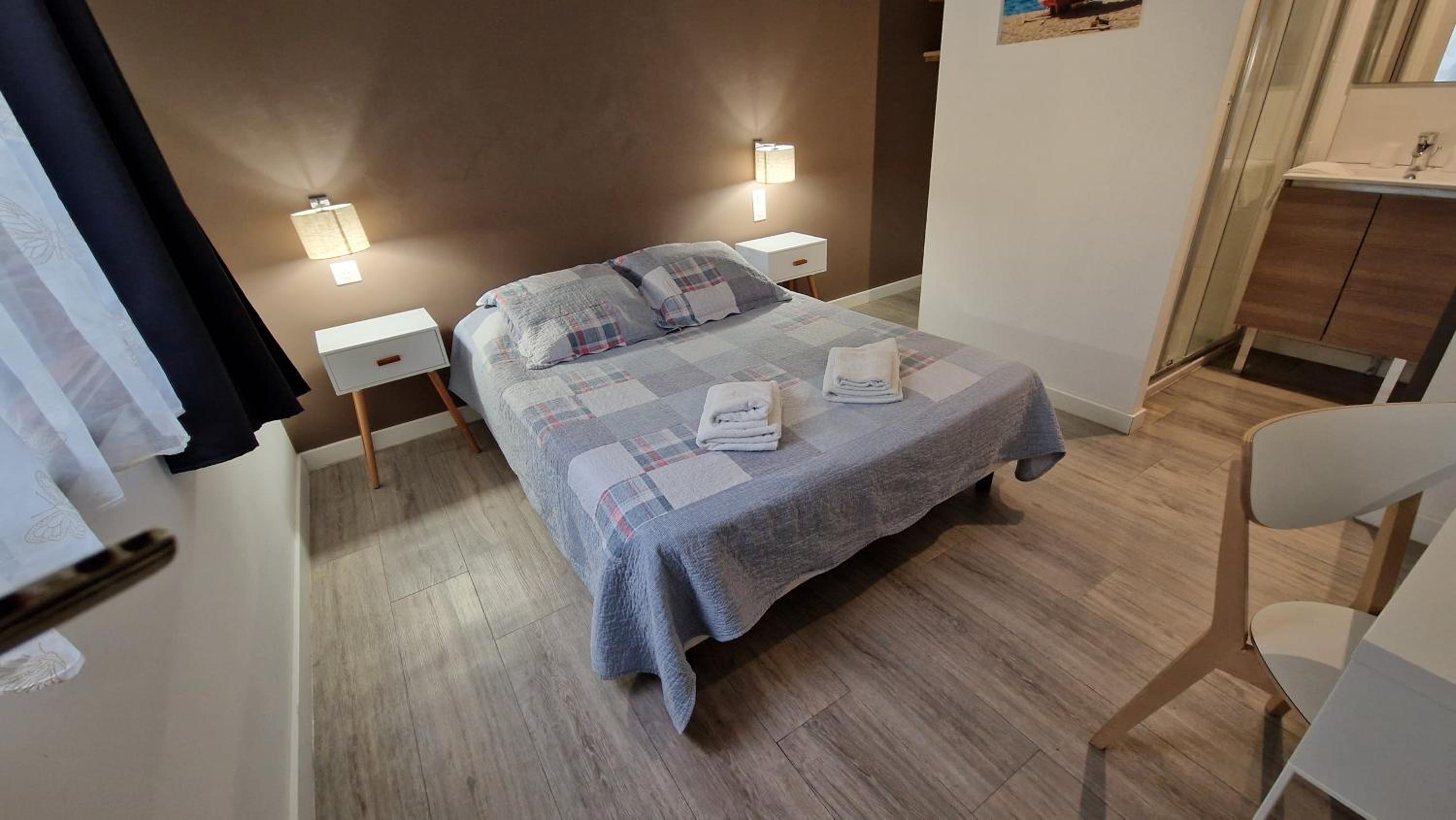 Double Room with Patio - Photo 1