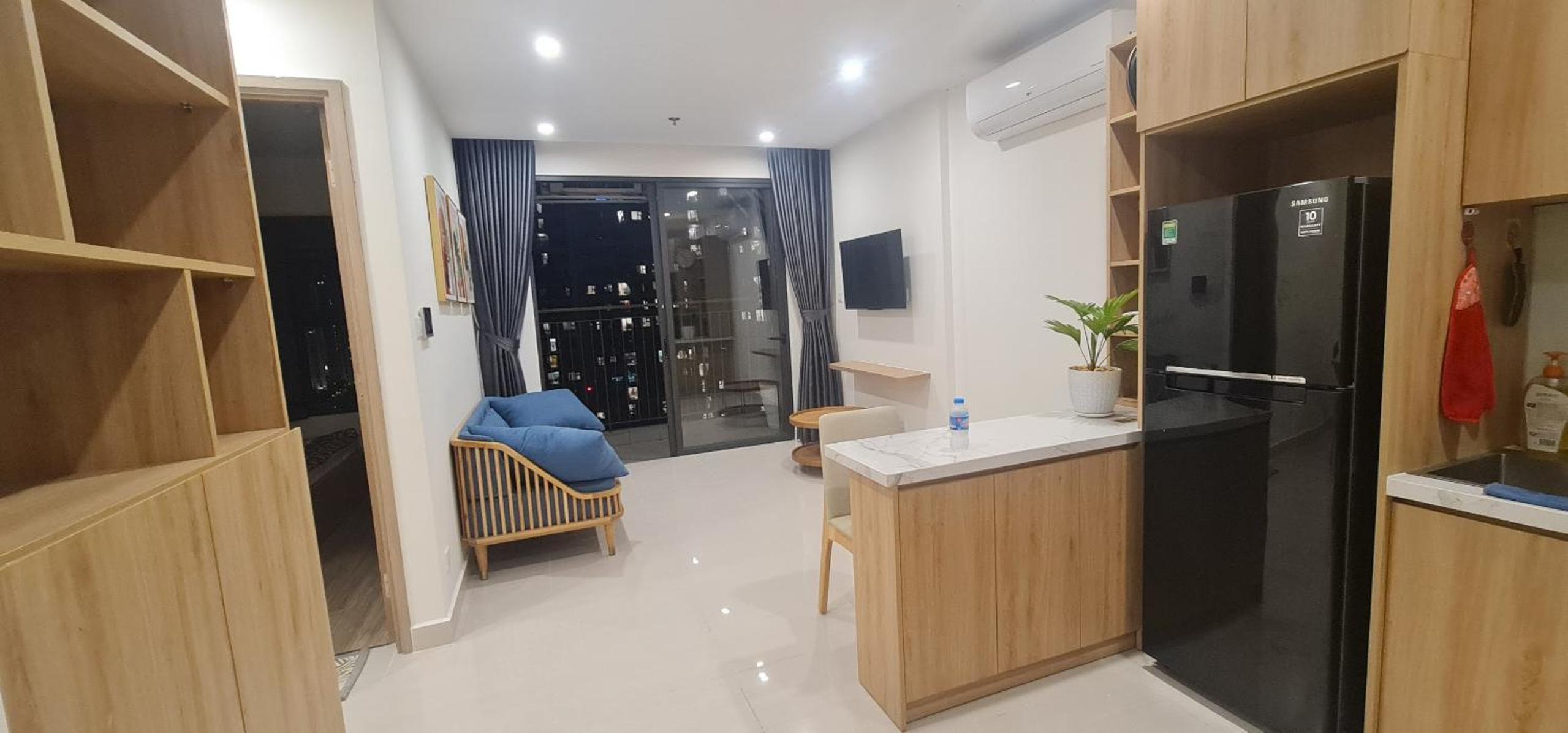 One-Bedroom Apartment - Photo 17
