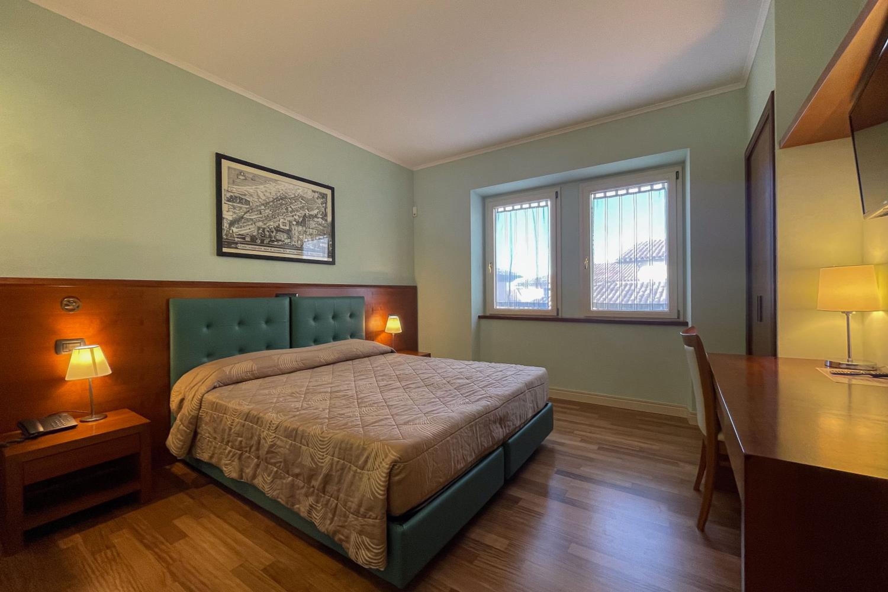 Double or Twin Room - Photo 1