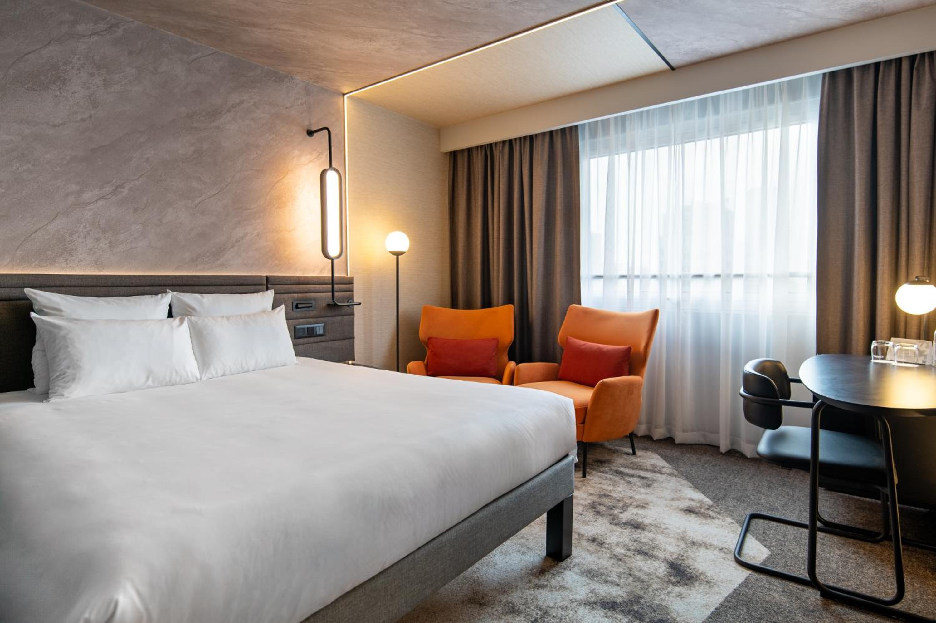 Standard Double Room - Photo 7