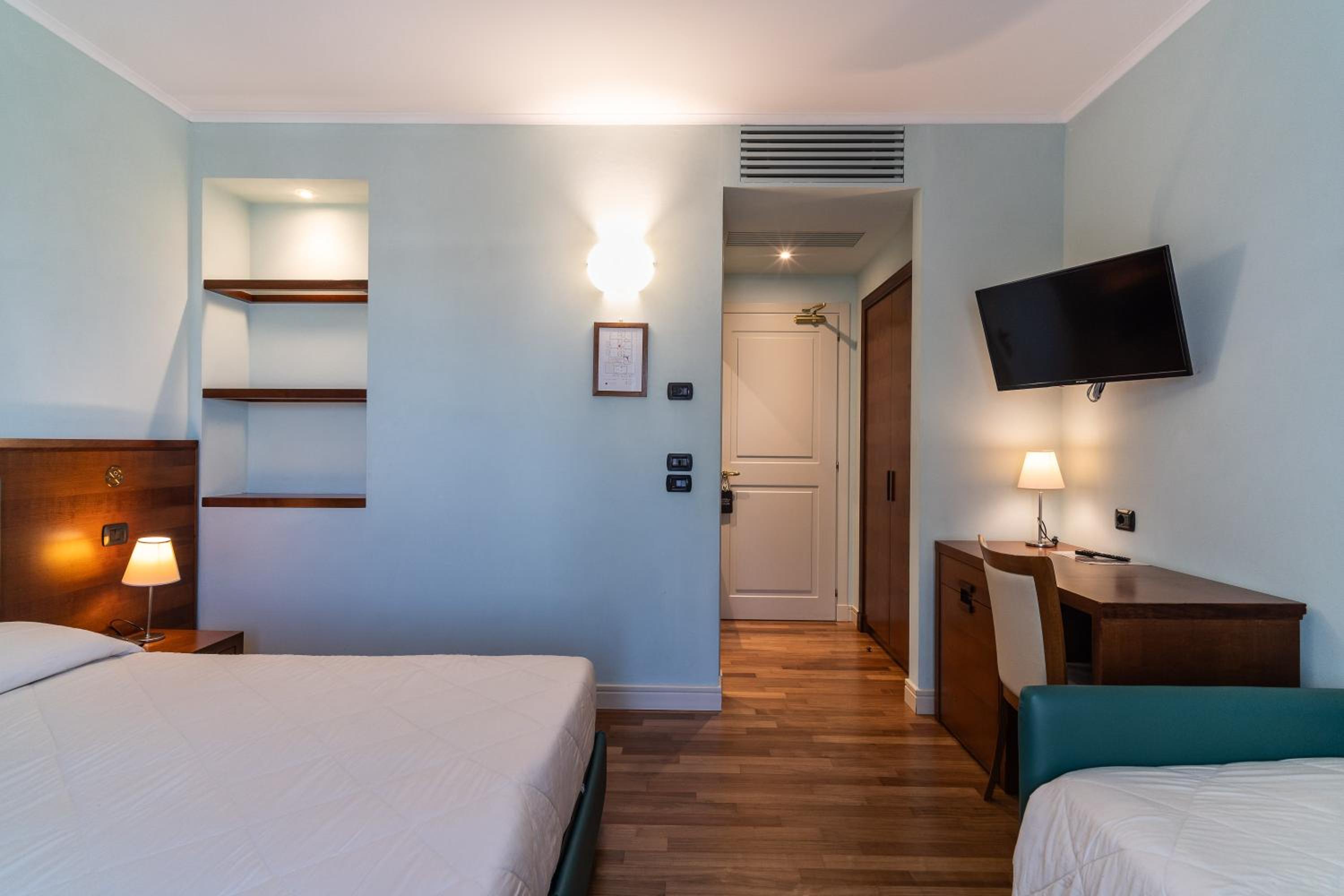 Triple Room - Photo 2