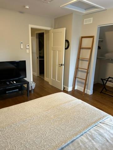 Deluxe Queen Room photo 3