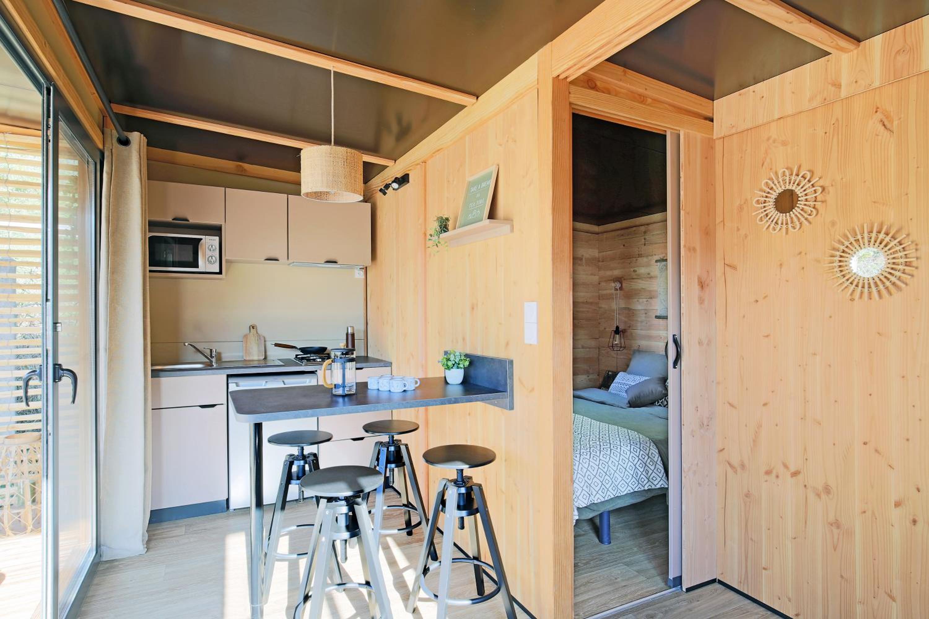 One-Bedroom Chalet - Photo 9