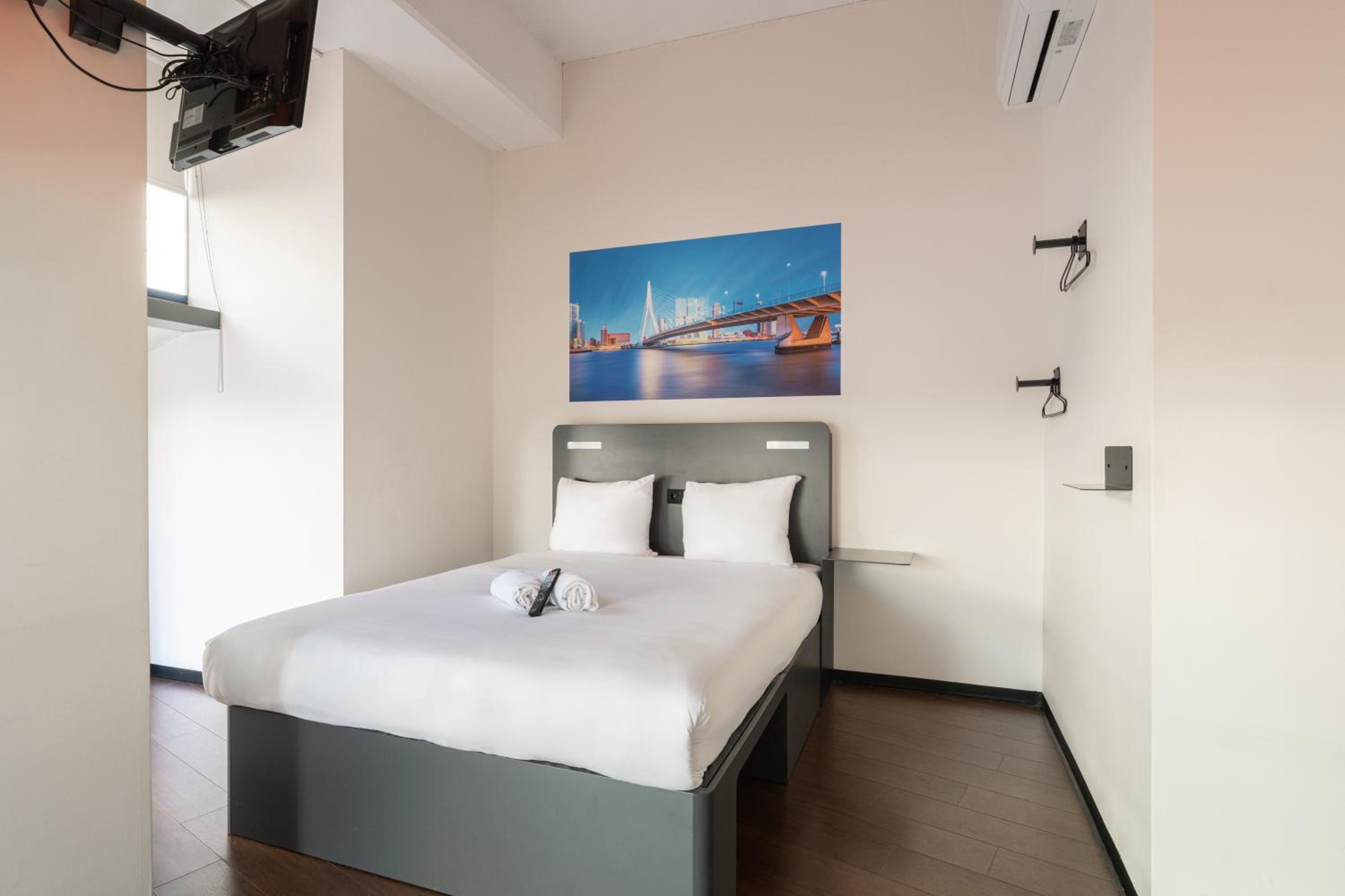 Superior Double Room - Disability Access photo 3