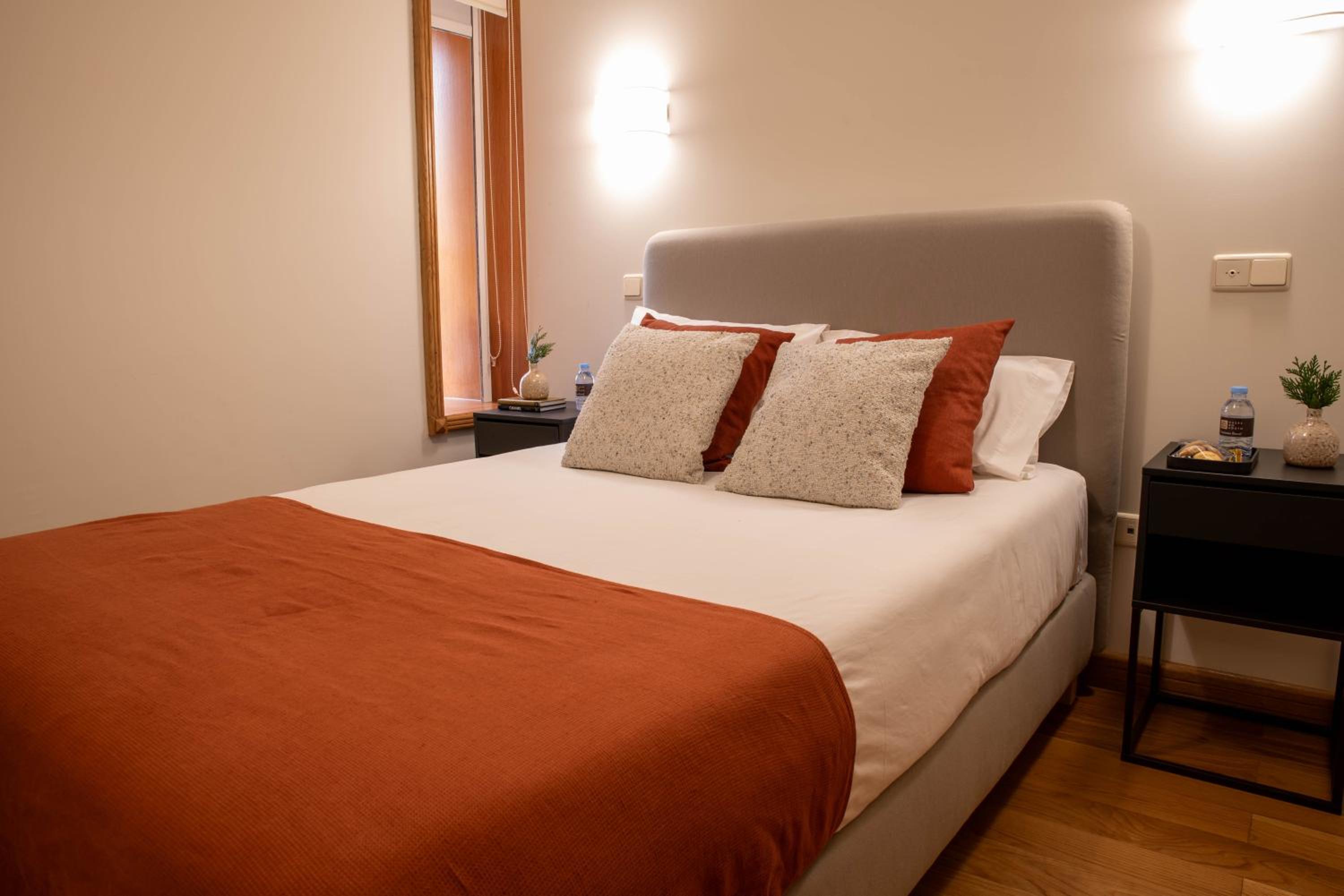 Small Double Room - Photo 1