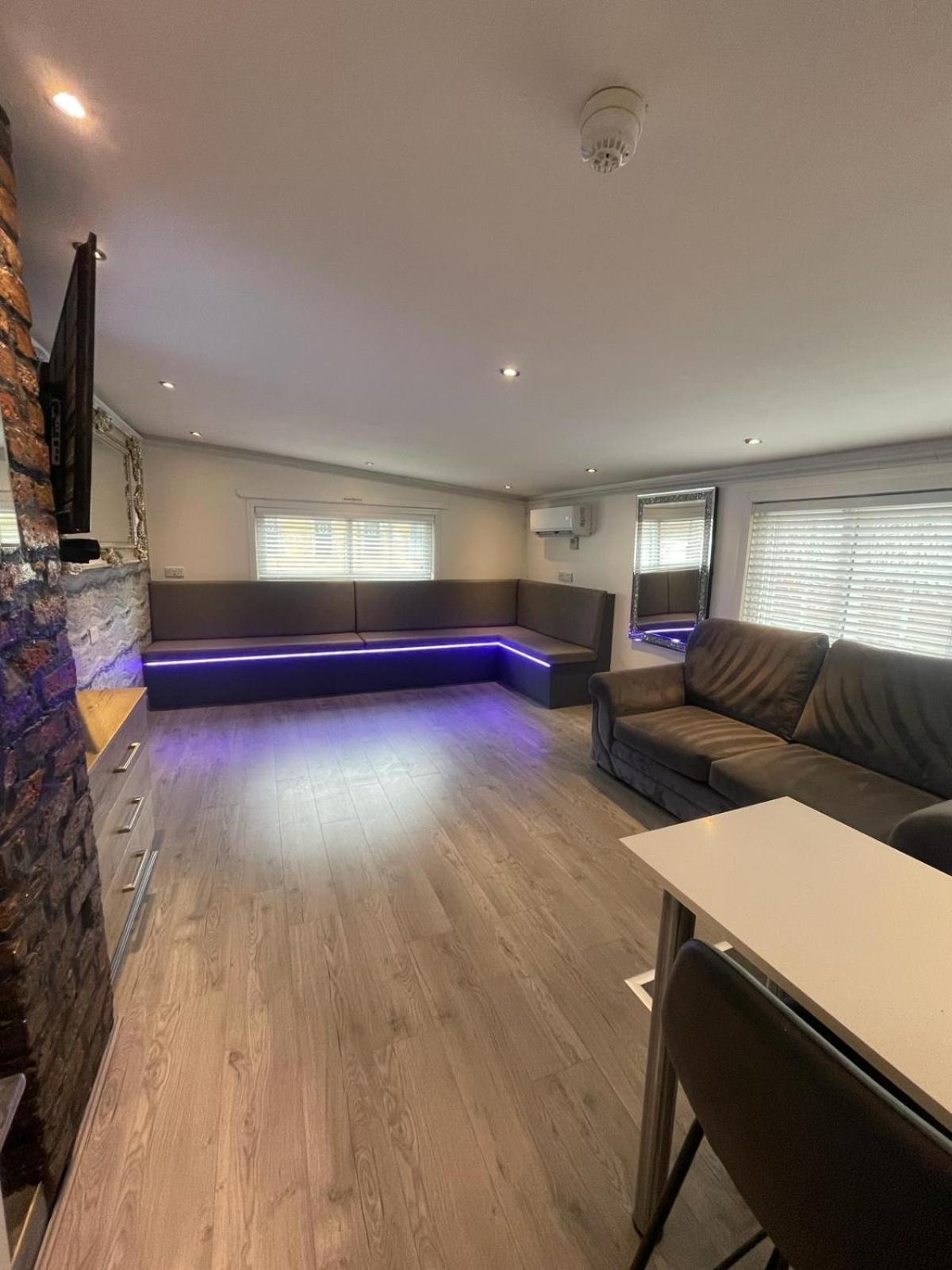 Apartment - Photo 1