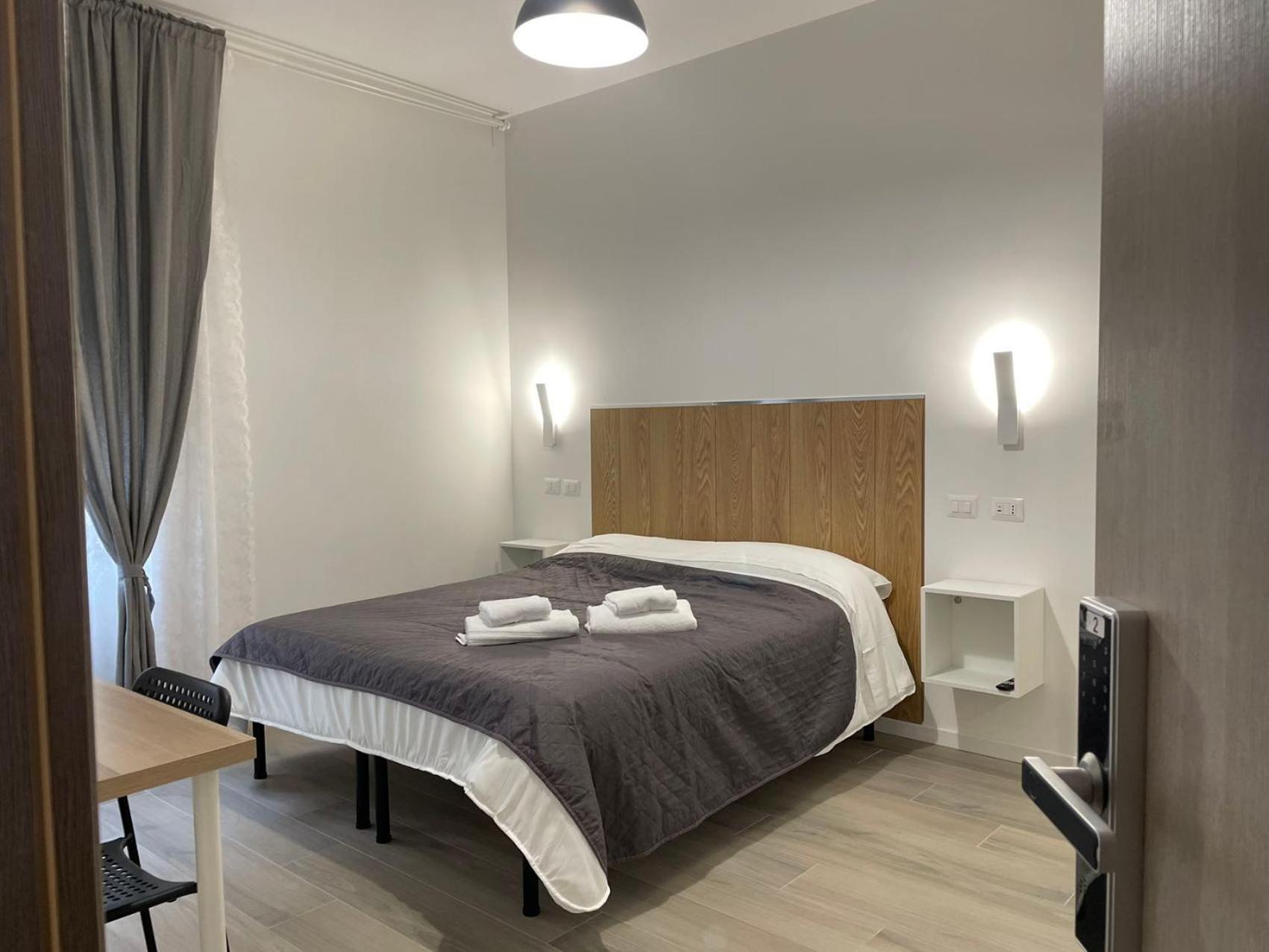 Twin Room with Shared Bathroom photo 3