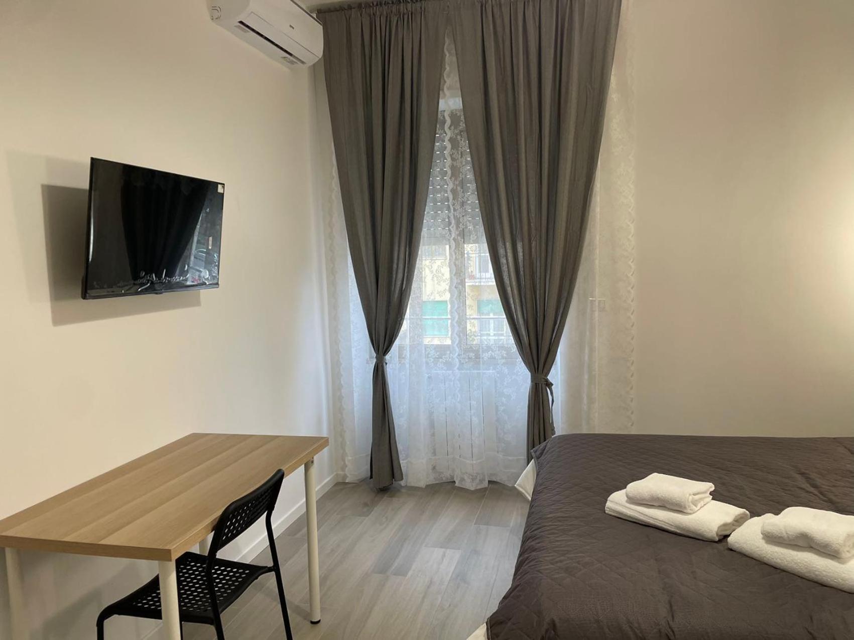 Twin Room with Shared Bathroom