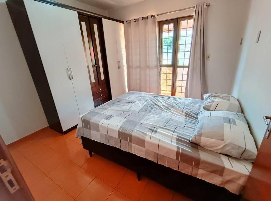 Four-Bedroom House photo 1
